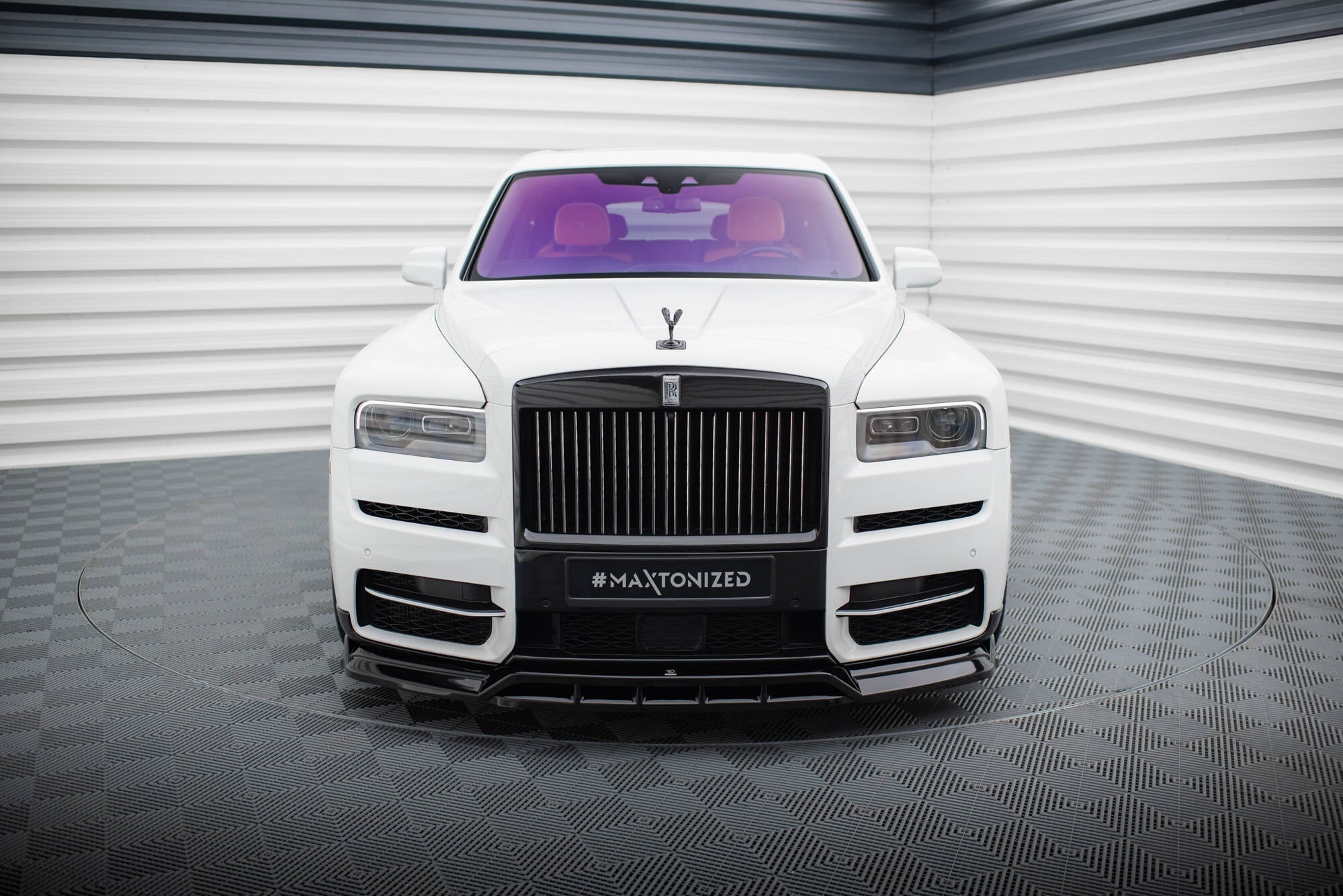 Lip delantero Rolls-Royce Cullinan Mk1