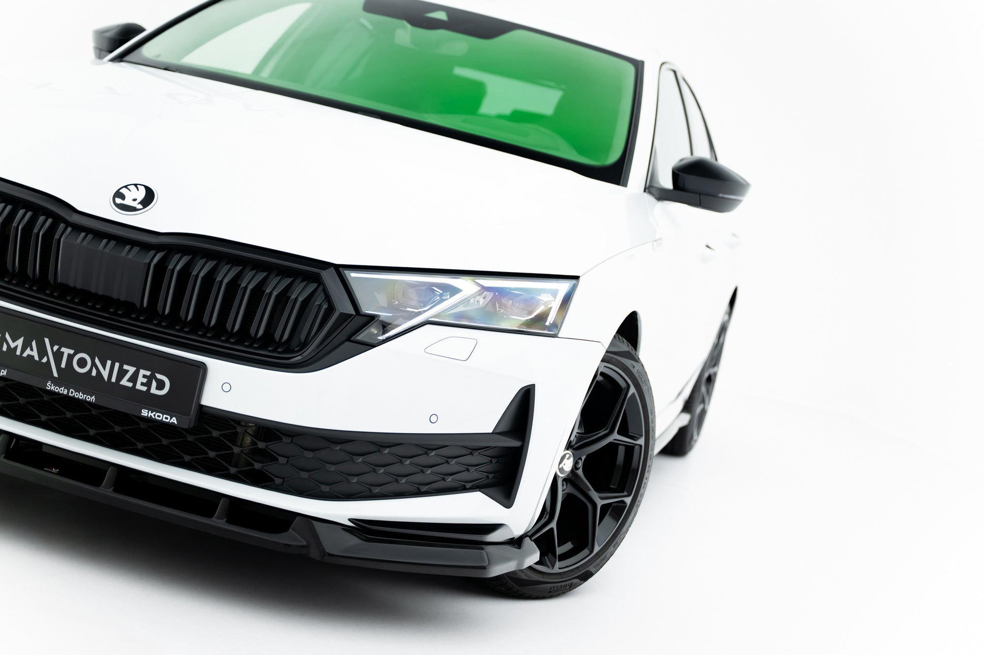 Lip delantero Skoda Octavia Sportline Mk4 Facelift Liftback / Familiar