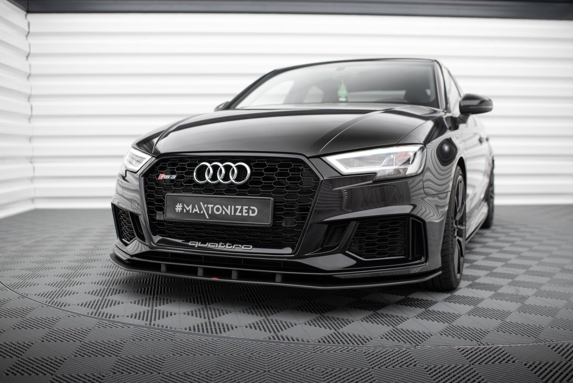 Lip delantero Street Pro Audi RS3 Berlina / Sedán 8V Facelift