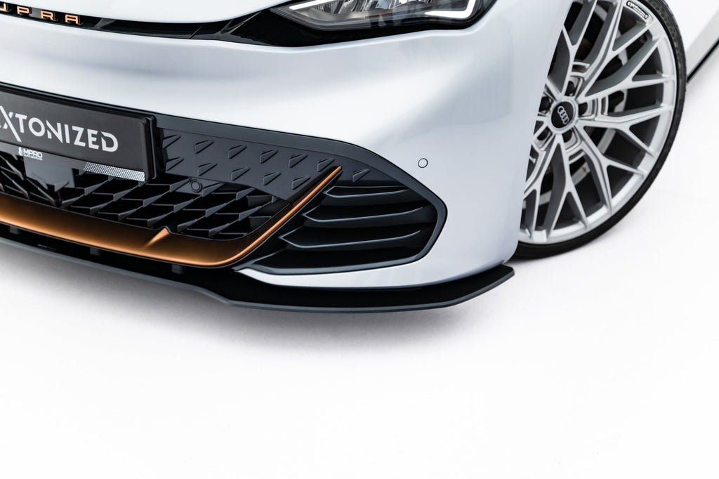 Lip delantero Street Pro Cupra Born Mk1