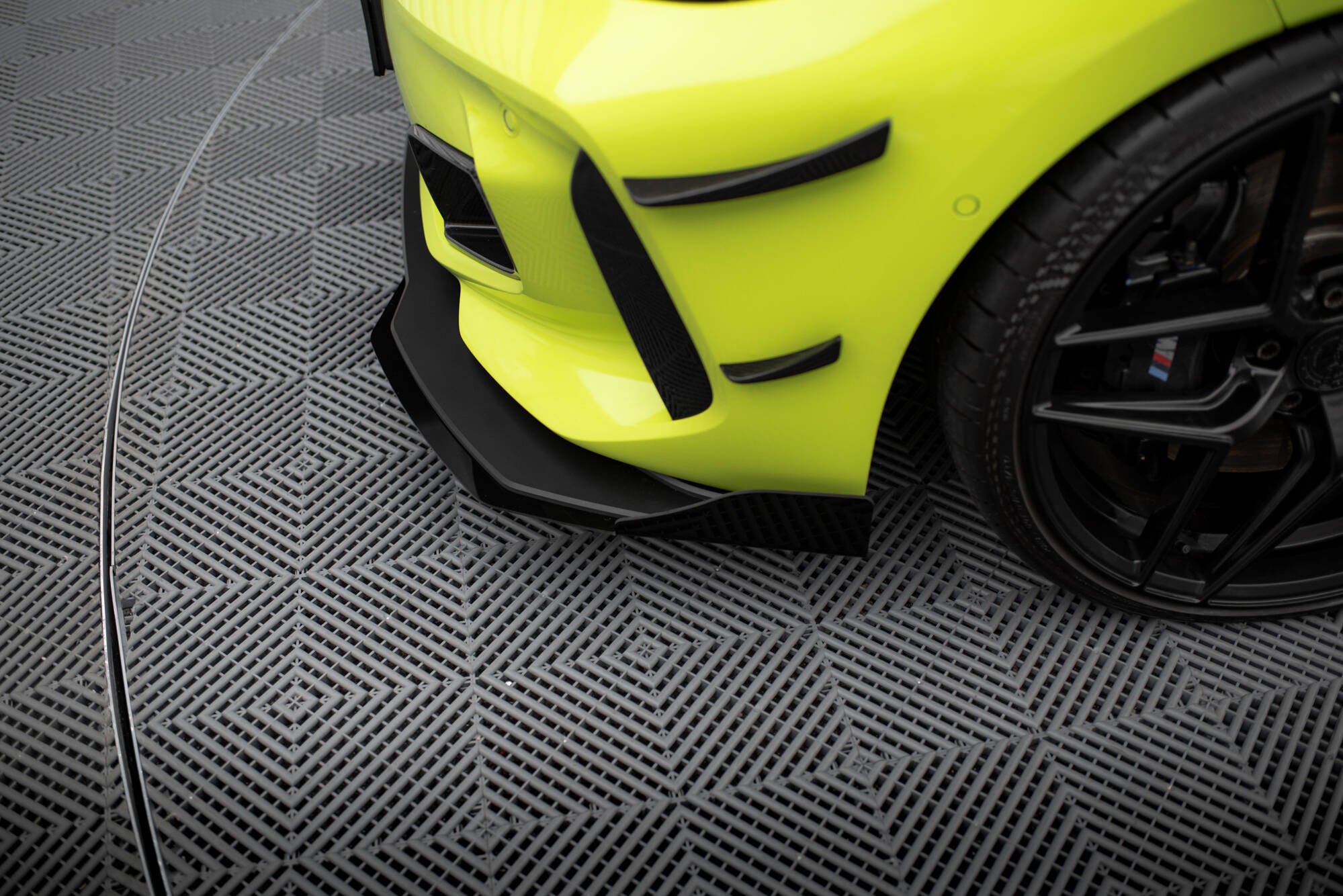 Lip Delantero Street Pro + Flaps BMW Serie 1 M-Pack / M135i / 128ti F40