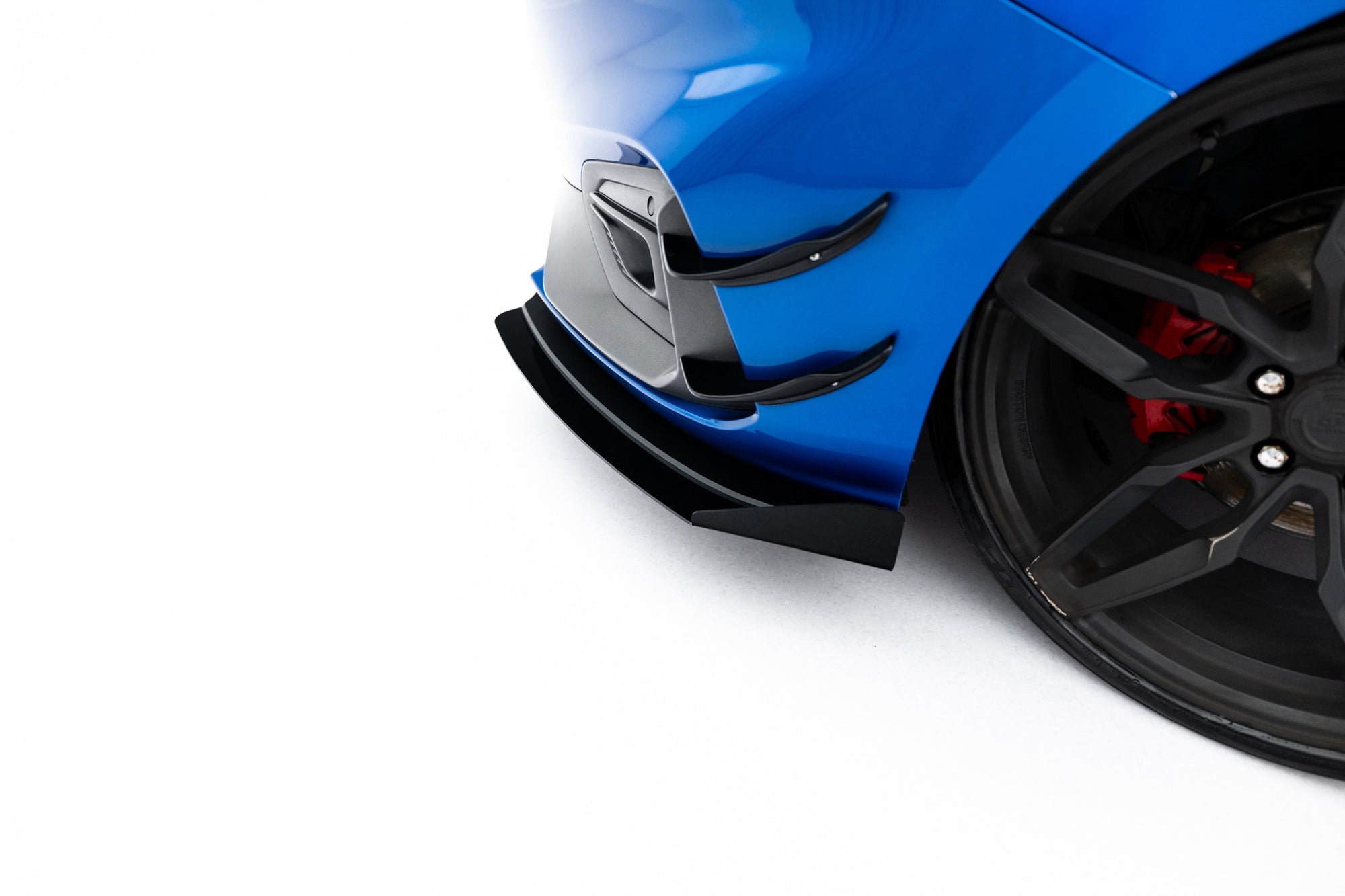 Lip Delantero Street Pro + Flaps Ford Focus ST / ST-Line Mk4