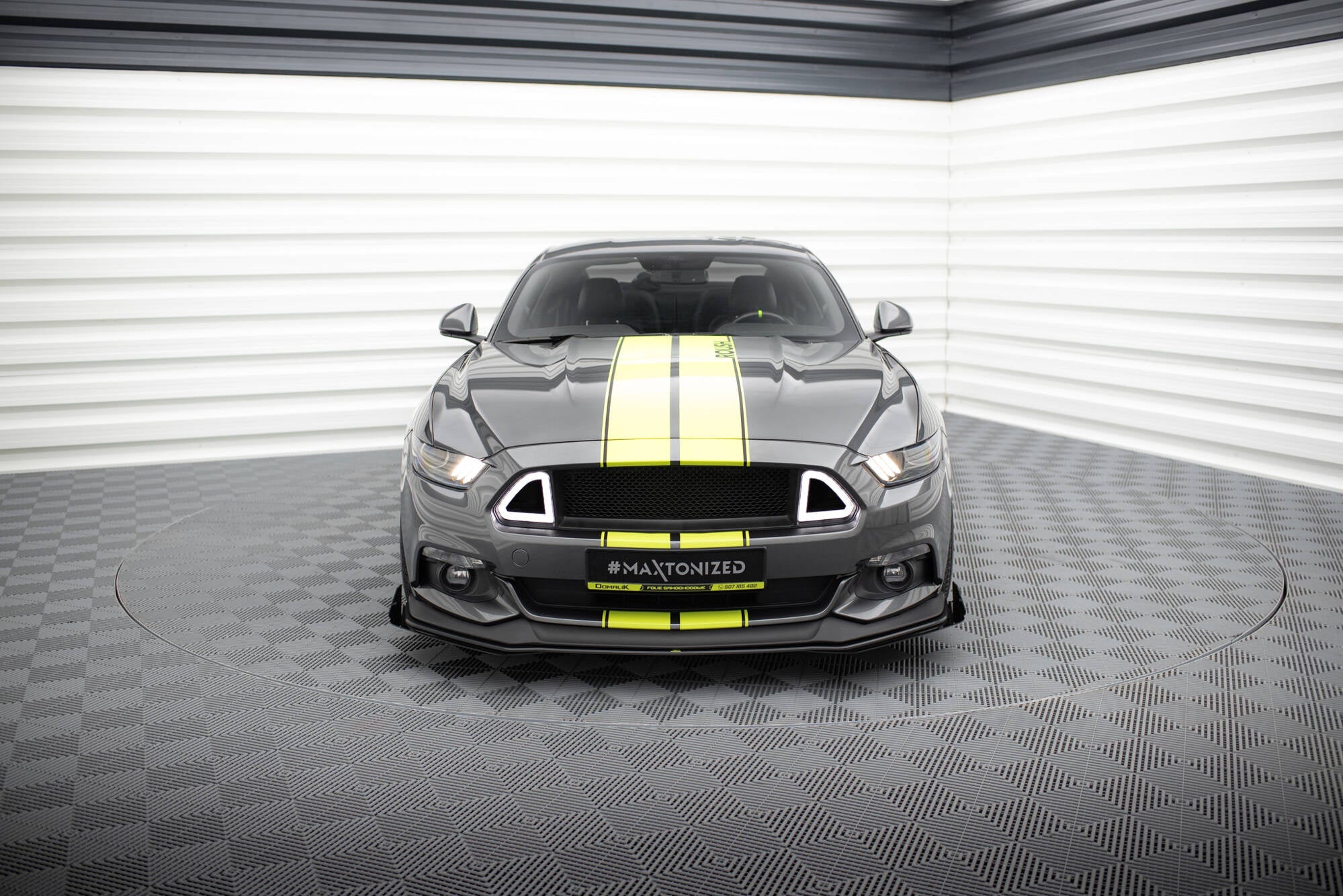 Lip Delantero Street Pro + Flaps Ford Mustang GT Mk6