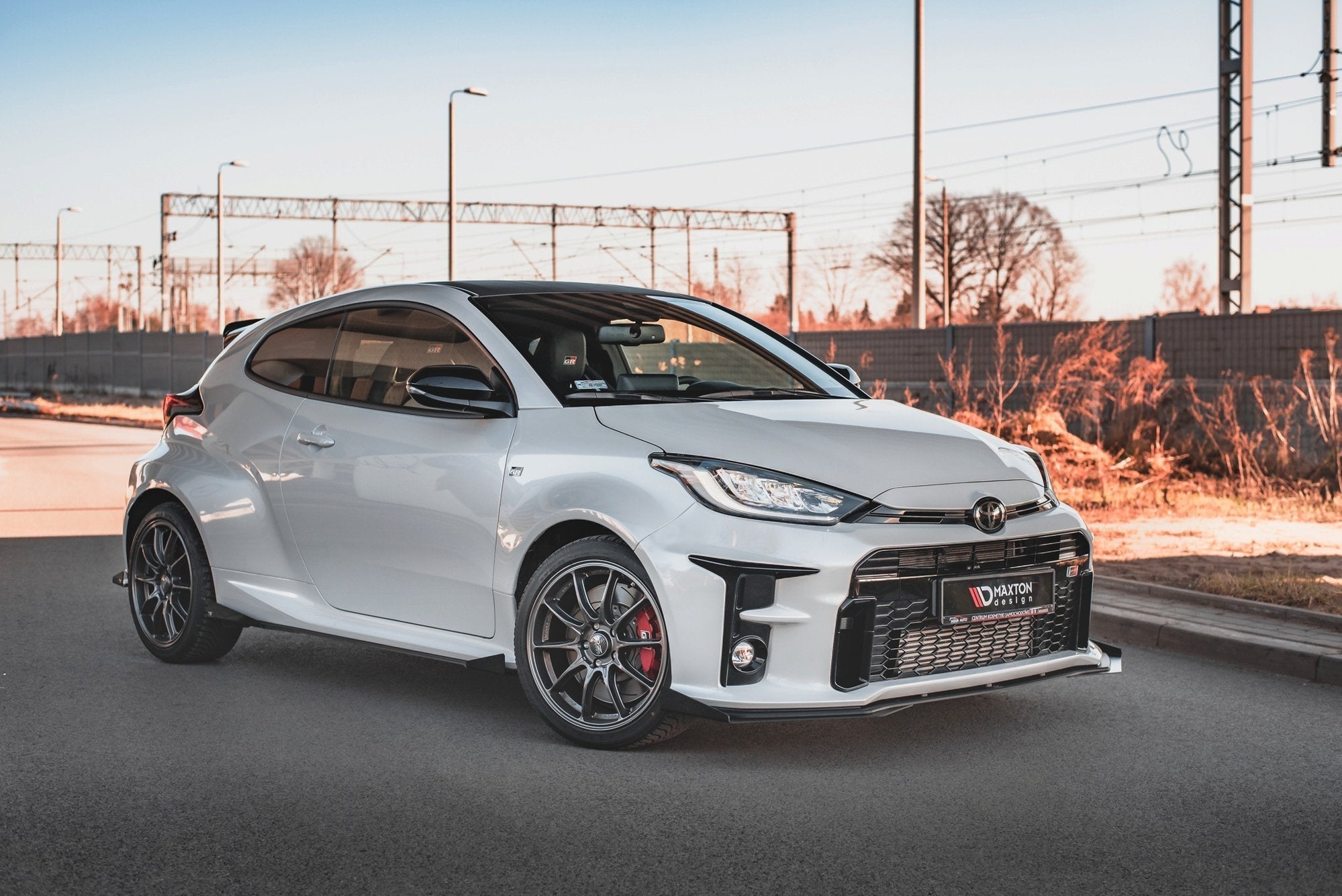 Lip Delantero Street Pro + Flaps Toyota GR Yaris Mk4