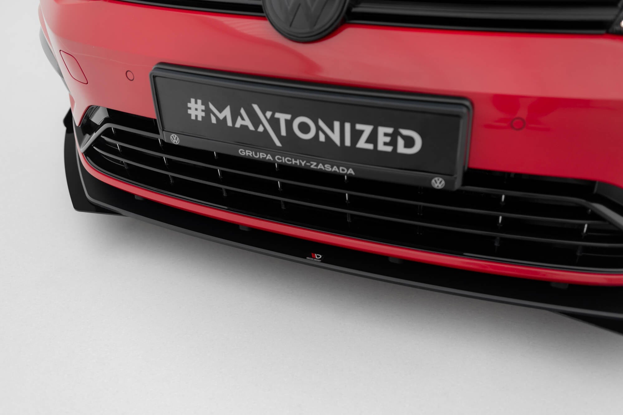 Lip Delantero Street Pro + Flaps Volkswagen Golf R / R-Line Mk7 Facelift