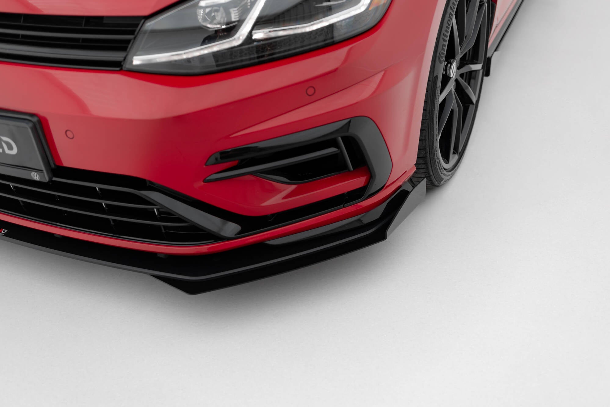 Lip Delantero Street Pro + Flaps Volkswagen Golf R / R-Line Mk7 Facelift