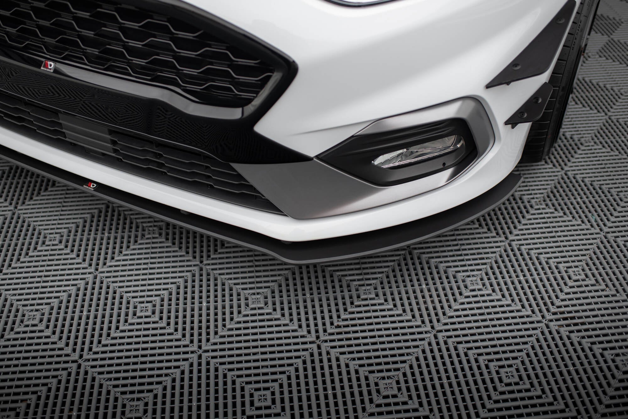 Lip delantero Street Pro Ford Fiesta Mk8 ST / ST-Line