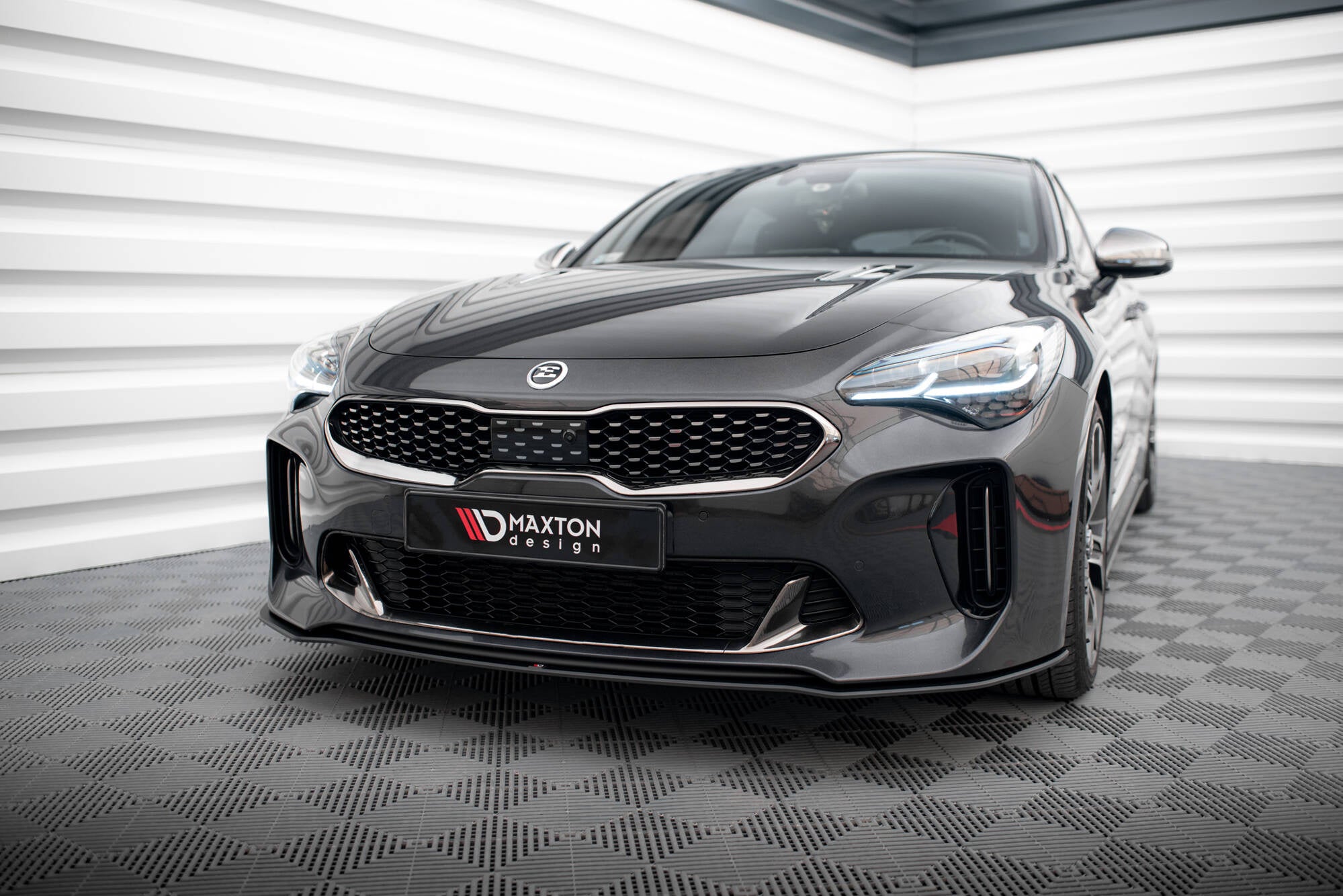 Lip delantero Street Pro Kia Stinger GT / GT-Line / Standard Mk1