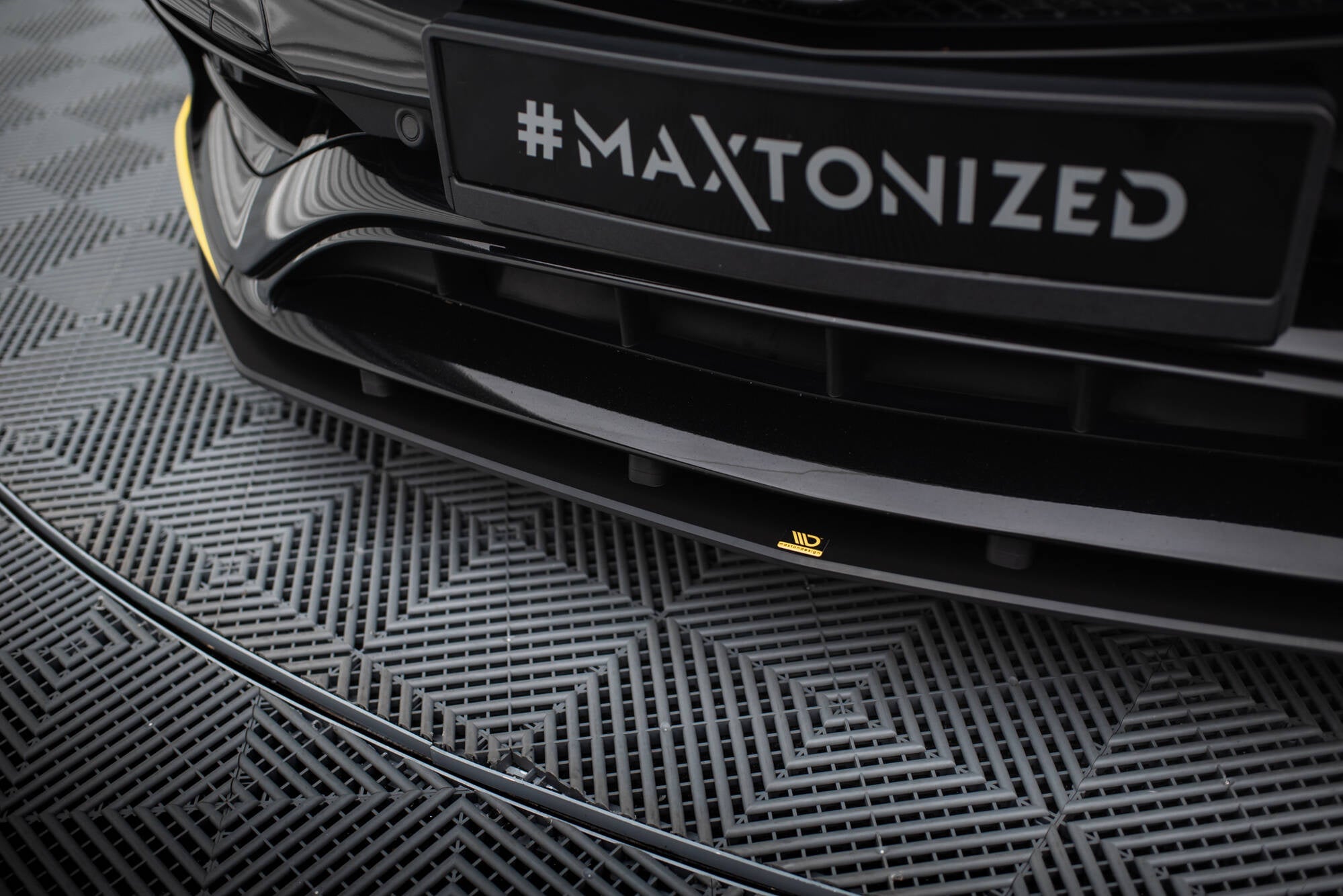 Lip delantero Street Pro Mercedes-AMG CLA 45 Aero C117 Facelift
