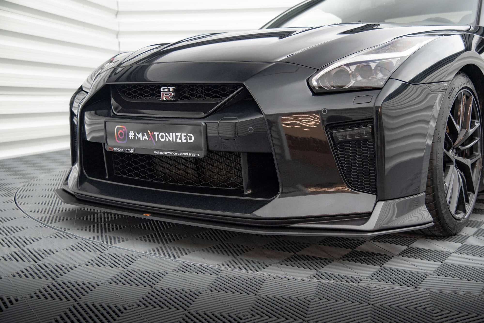 Lip delantero Street Pro Nissan GT-R R35 Facelift