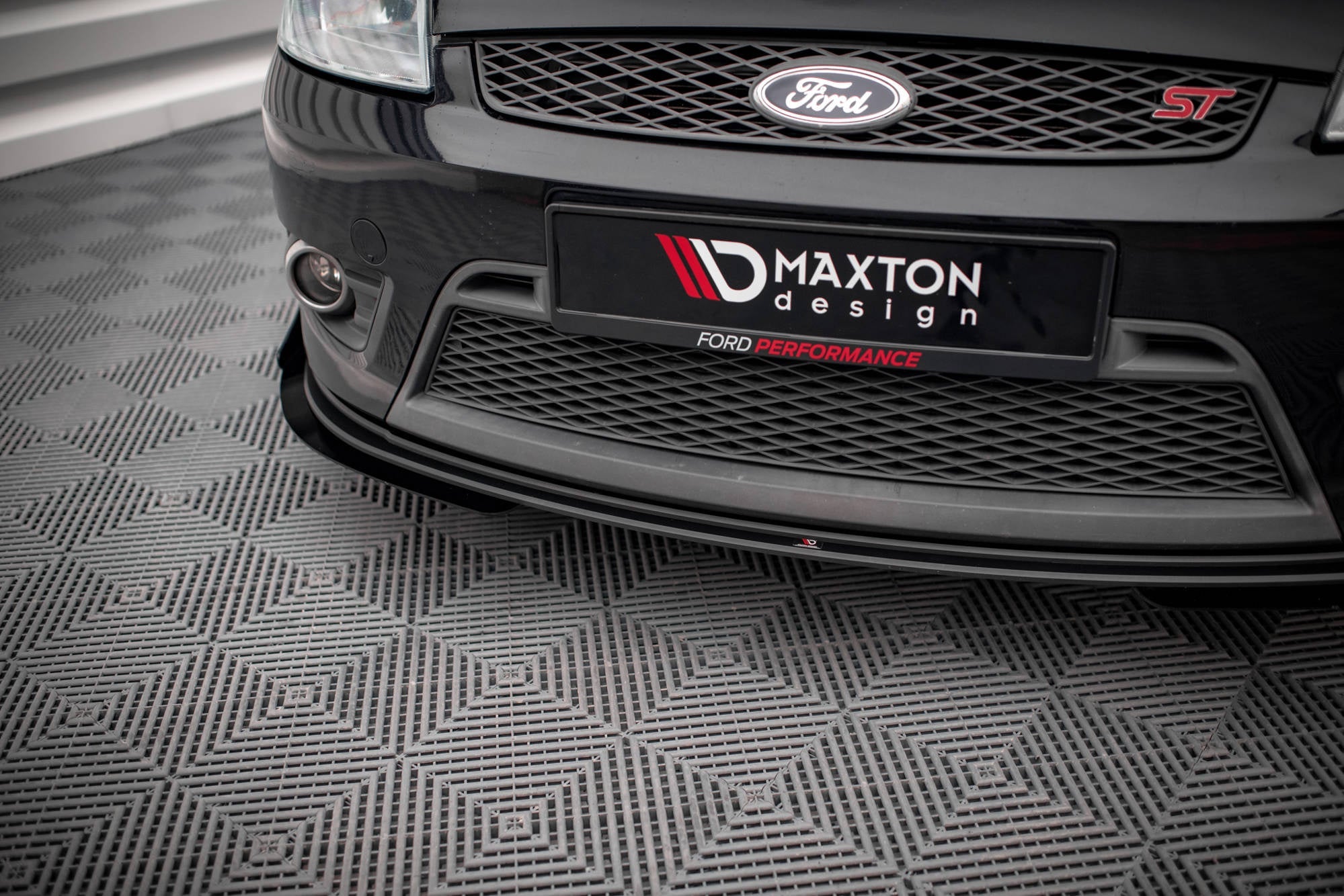 Lip Delantero Street Pro V.1 + Flaps Ford Fiesta ST Mk6