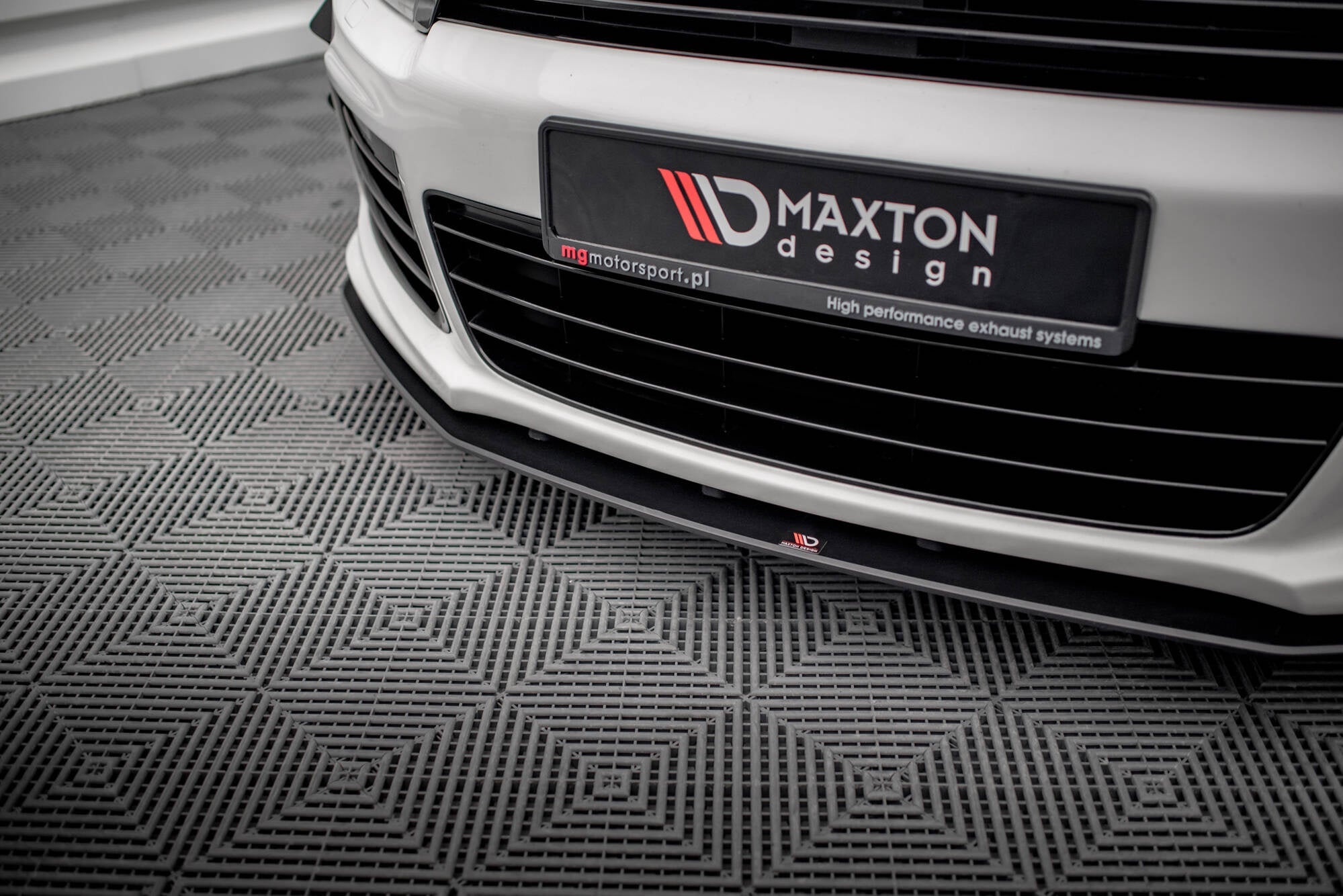 Lip delantero Street Pro Volkswagen Scirocco R Mk3