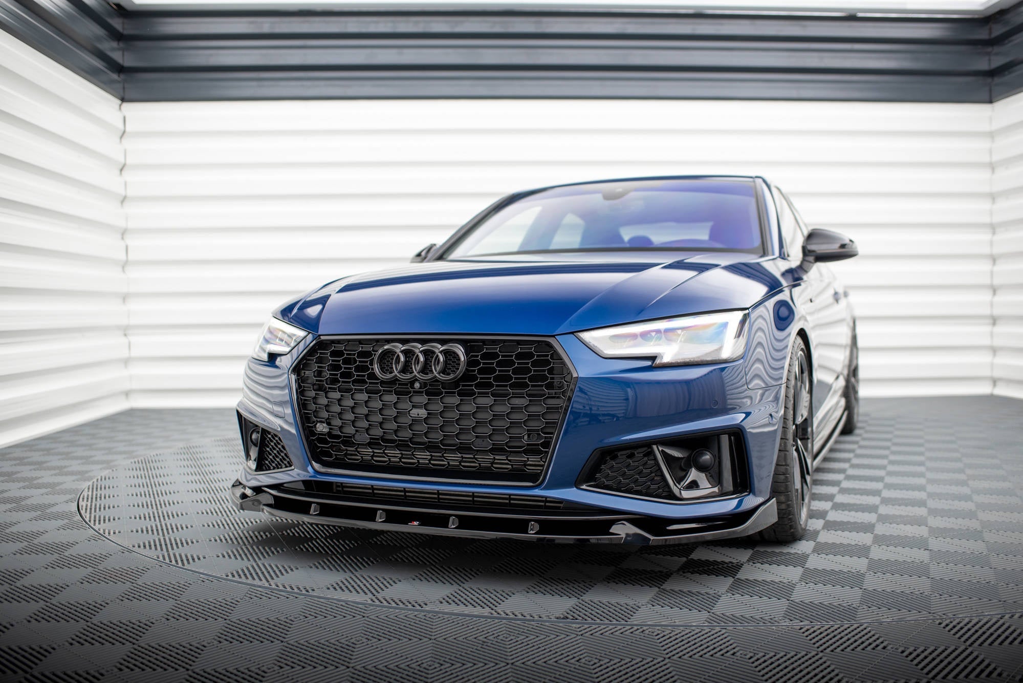Lip delantero V.1 Audi A4 Competition B9