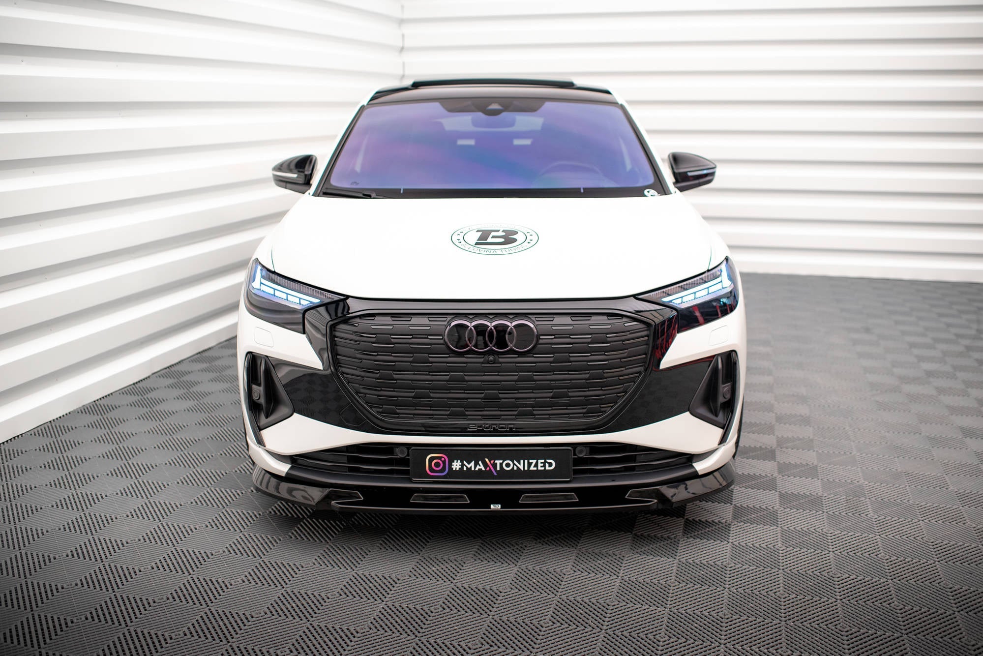 Lip delantero V.1 Audi Q4 e-tron Sportback S-line Mk1