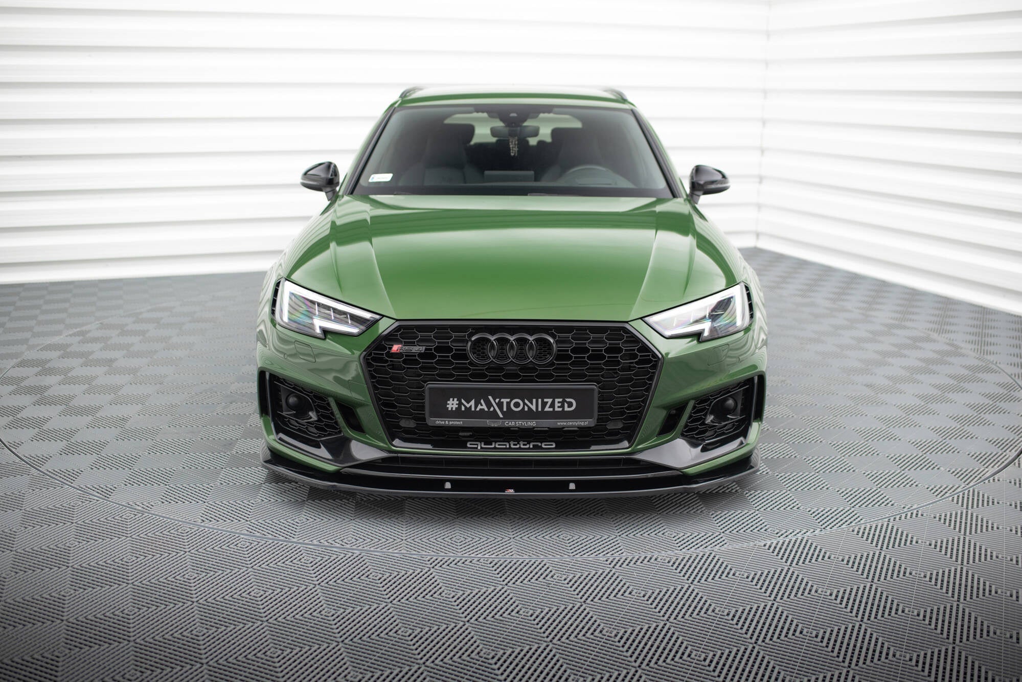 Lip delantero V.1 Audi RS4 Avant B9
