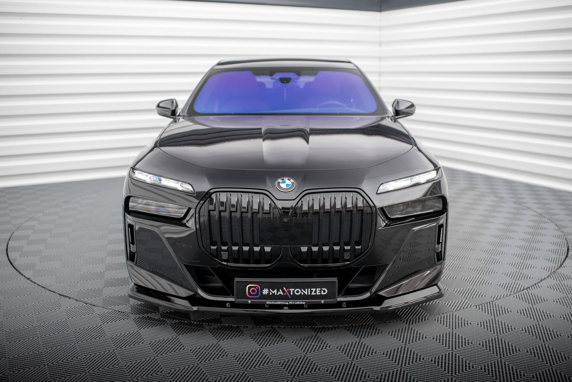 Lip delantero V.1 BMW Serie 7 M-Pack / M760e / i7 M-Pack G70