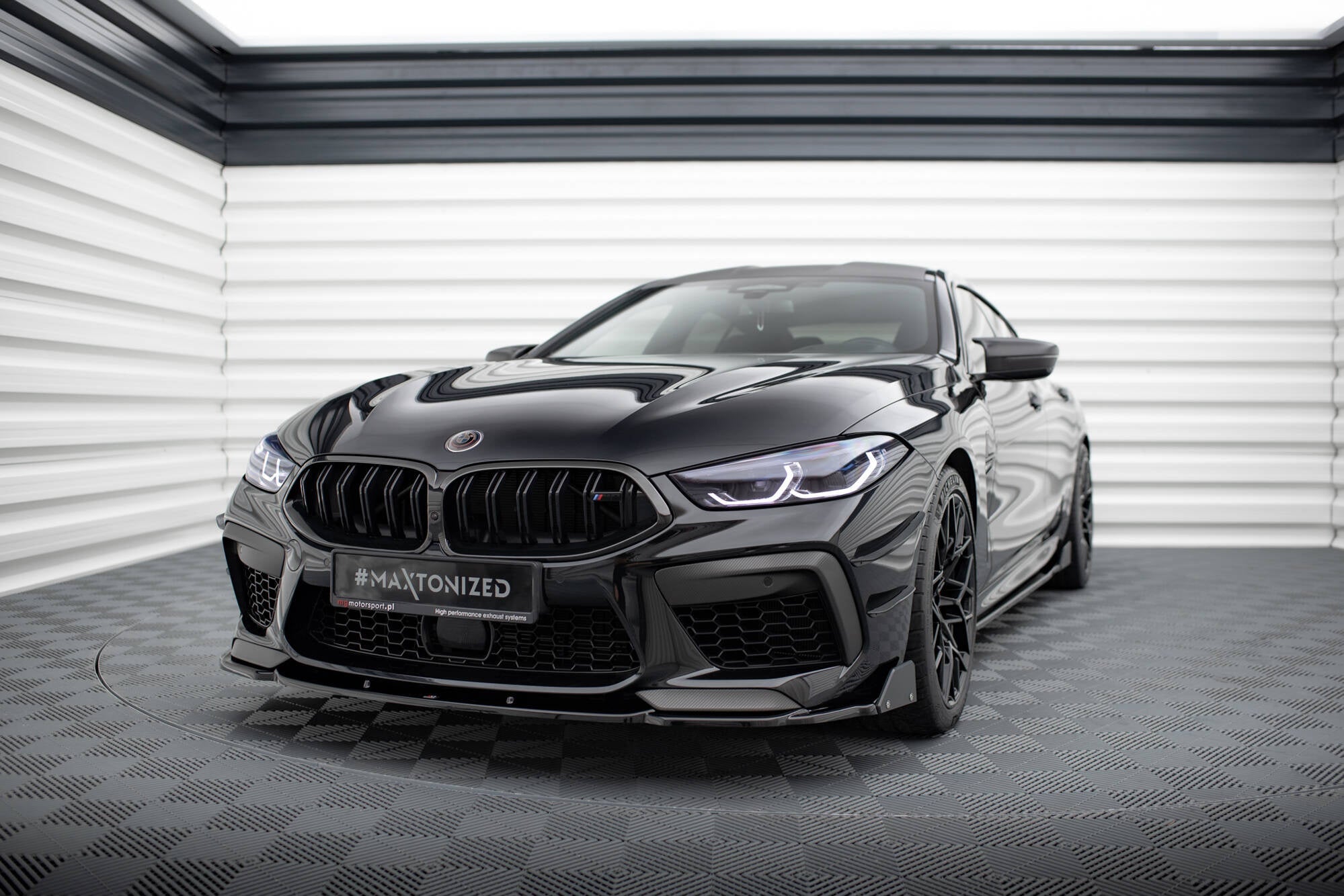Lip Delantero V.1 + Flaps BMW M8 Gran Coupé F93 / Coupé F92