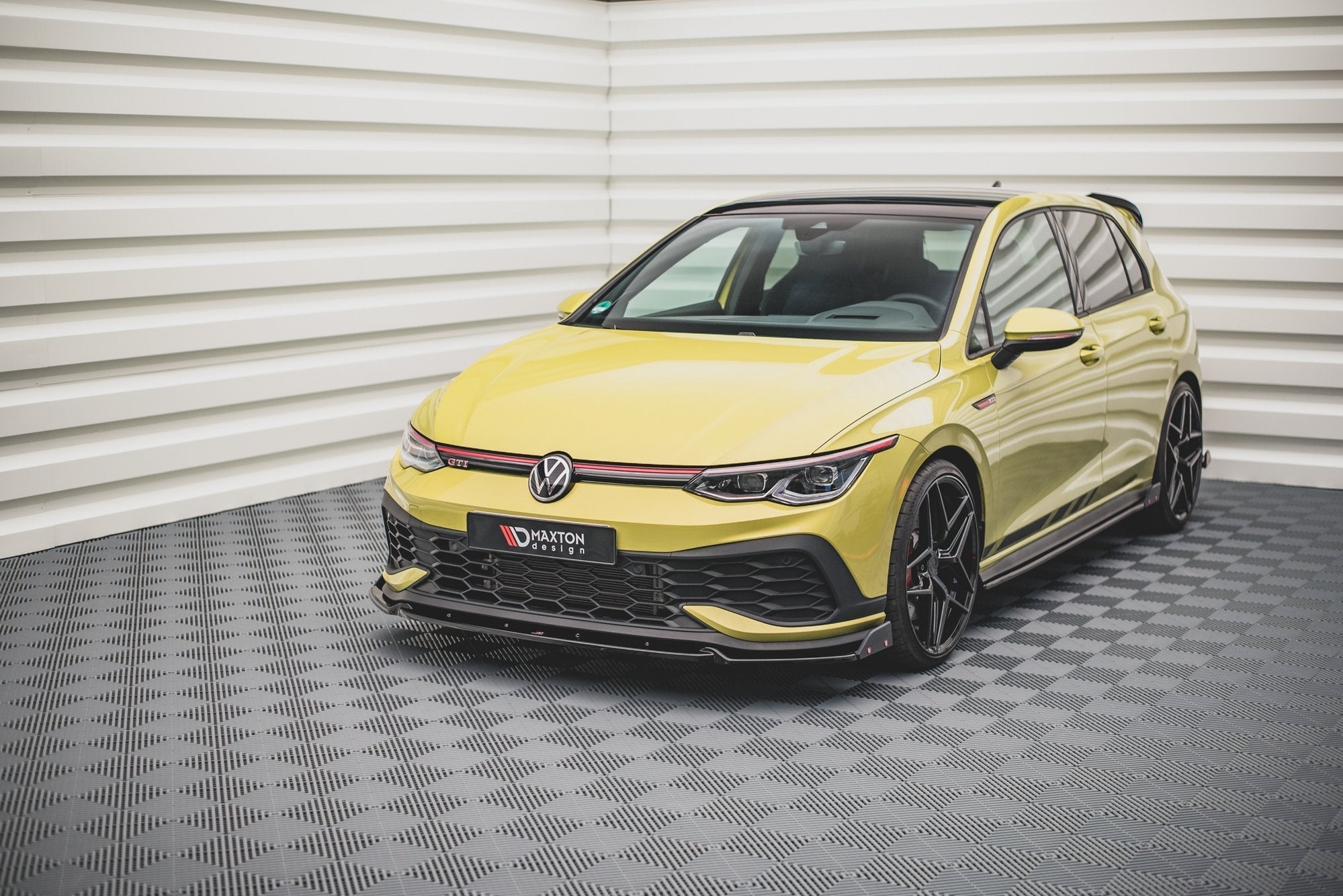 Lip Delantero V.1 + Flaps Volkswagen Golf GTI Clubsport Mk8