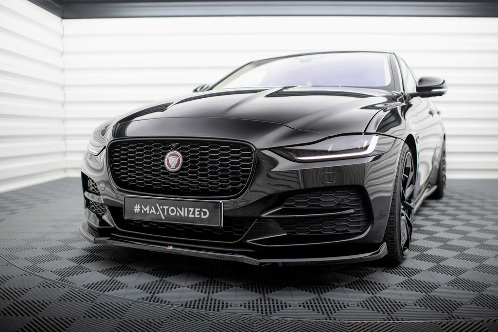 Lip delantero V.1 Jaguar XE X760 Facelift