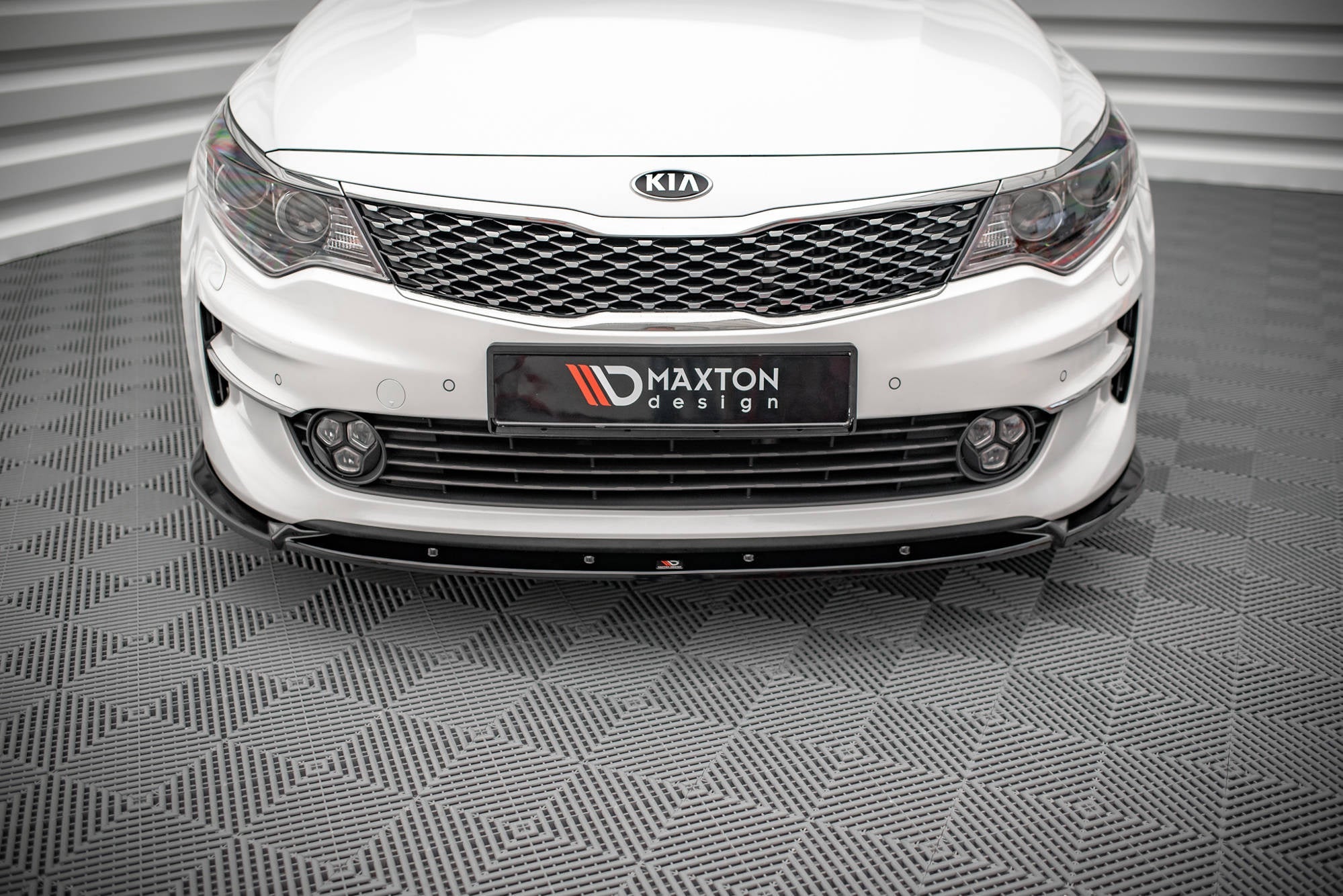Lip delantero V.1 Kia Optima Mk4