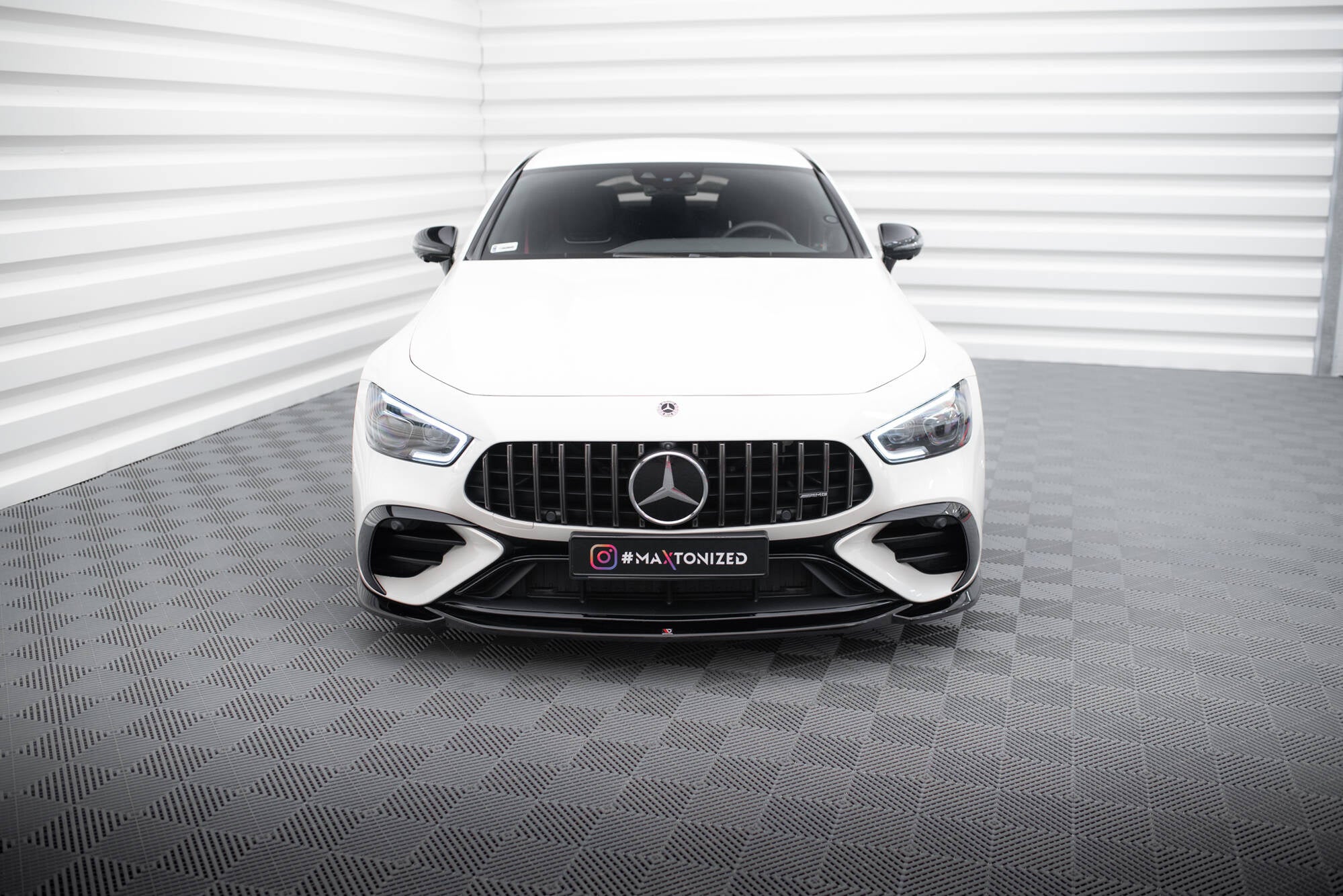 Lip delantero V.1 Mercedes-AMG GT 43 4 puertas Coupé V8 Styling Package X290