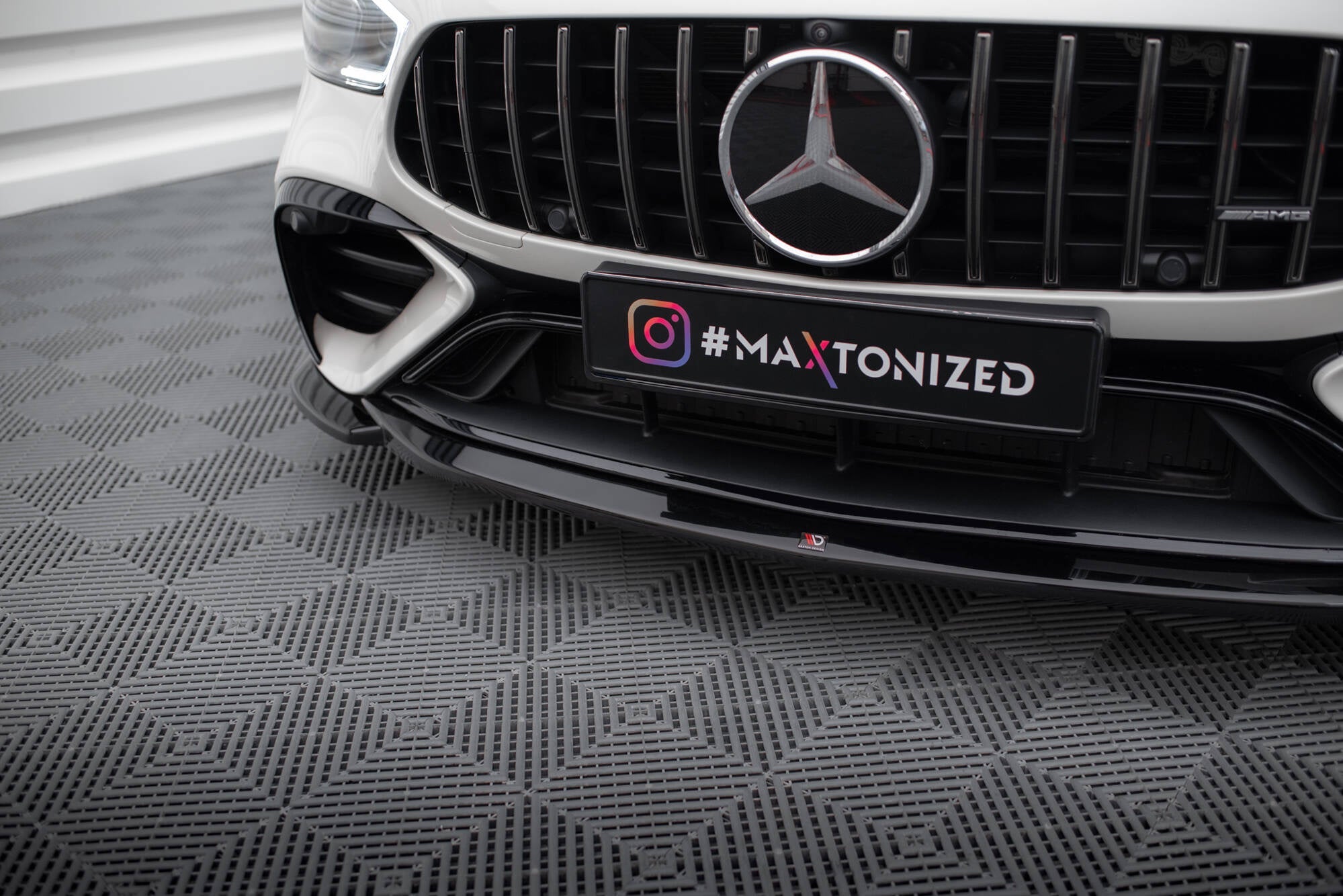 Lip delantero V.1 Mercedes-AMG GT 43 4 puertas Coupé V8 Styling Package X290
