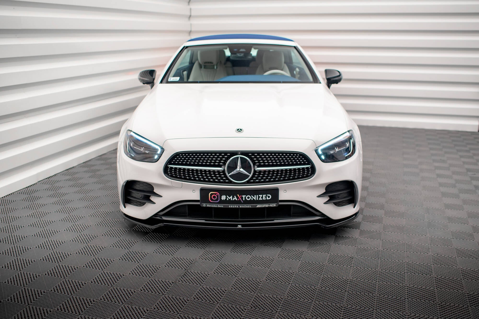 Lip delantero V.1 Mercedes-Benz Clase E W213 Coupé Facelift (C238 Facelift) / Cabriolet (A238 Facelift) AMG-Line / 53 AMG