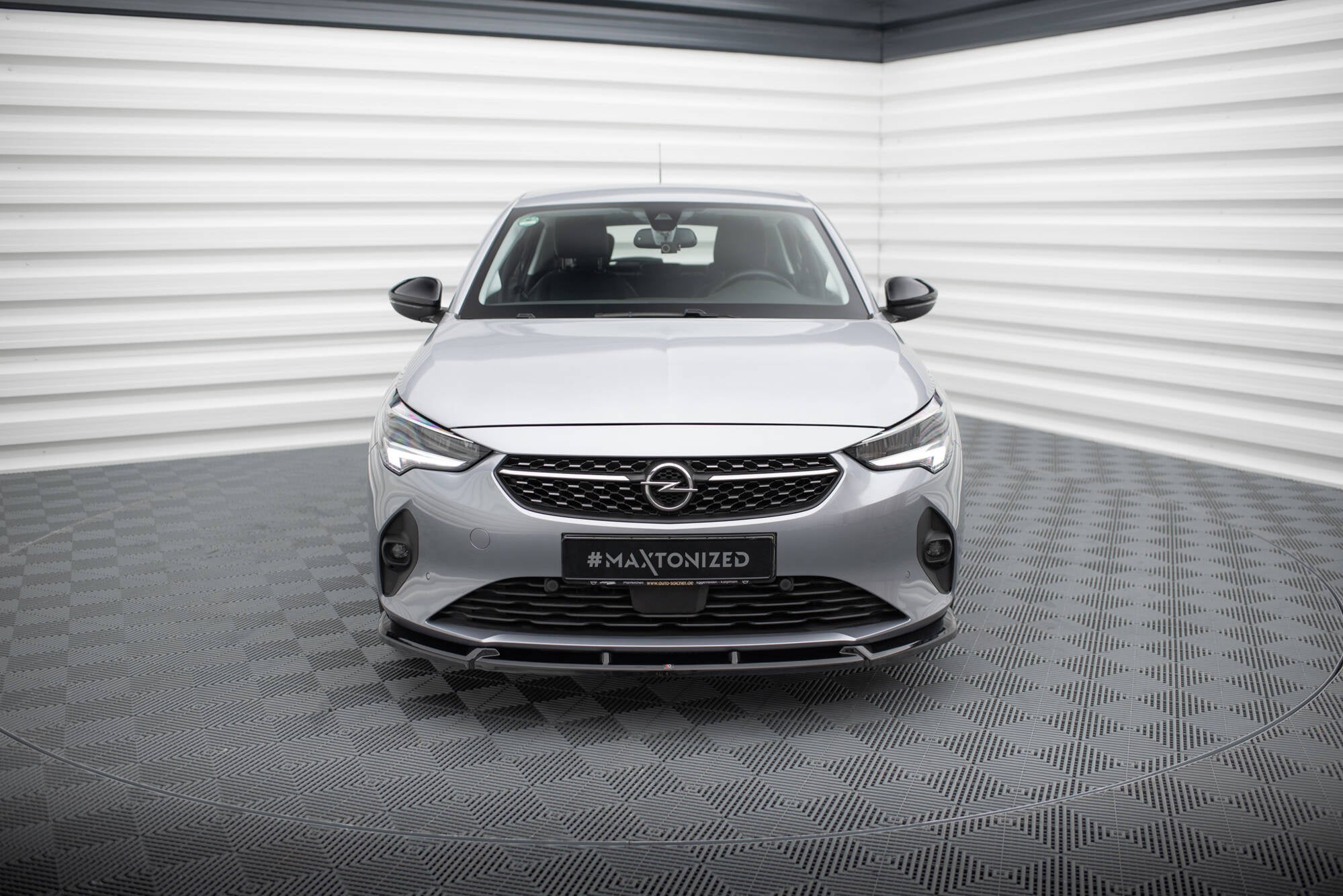 Lip delantero V.1 Opel Corsa F (Mk6)