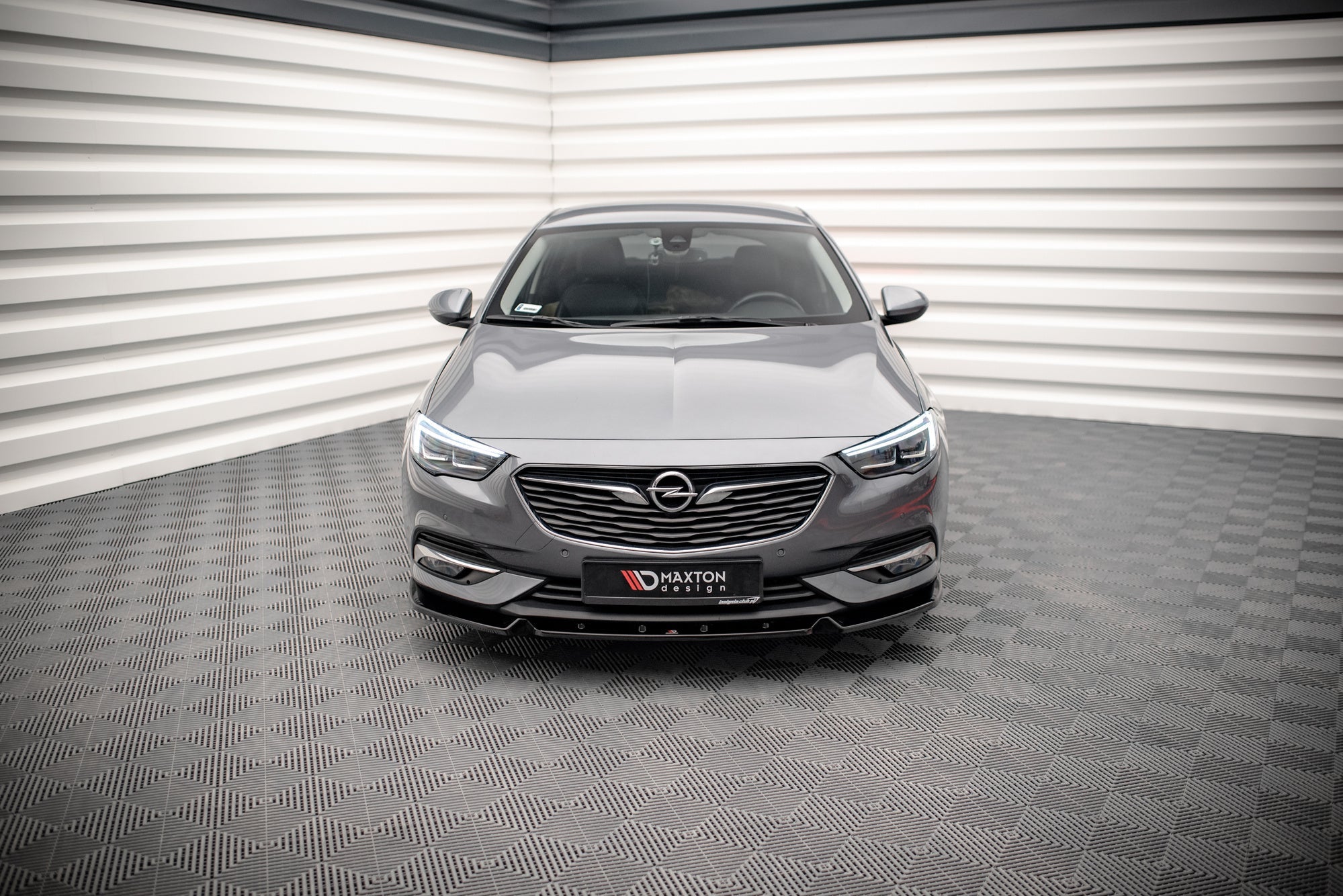 Lip delantero V.1 Opel Insignia Mk2