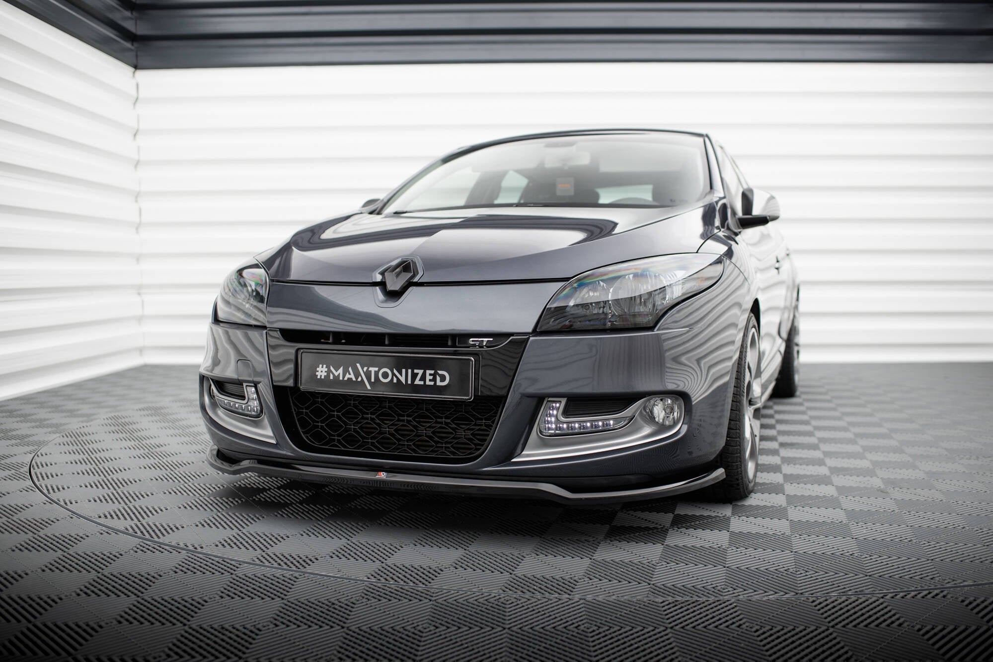 Lip delantero V.1 Renault Mégane GT Mk3 Facelift