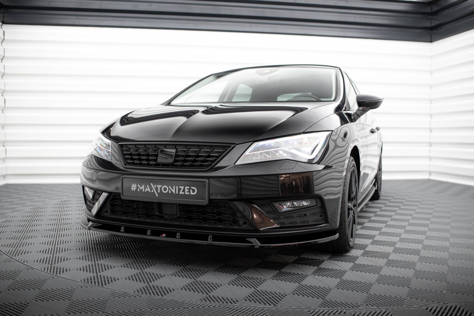 Lip delantero V.1 Seat León Mk3 Facelift