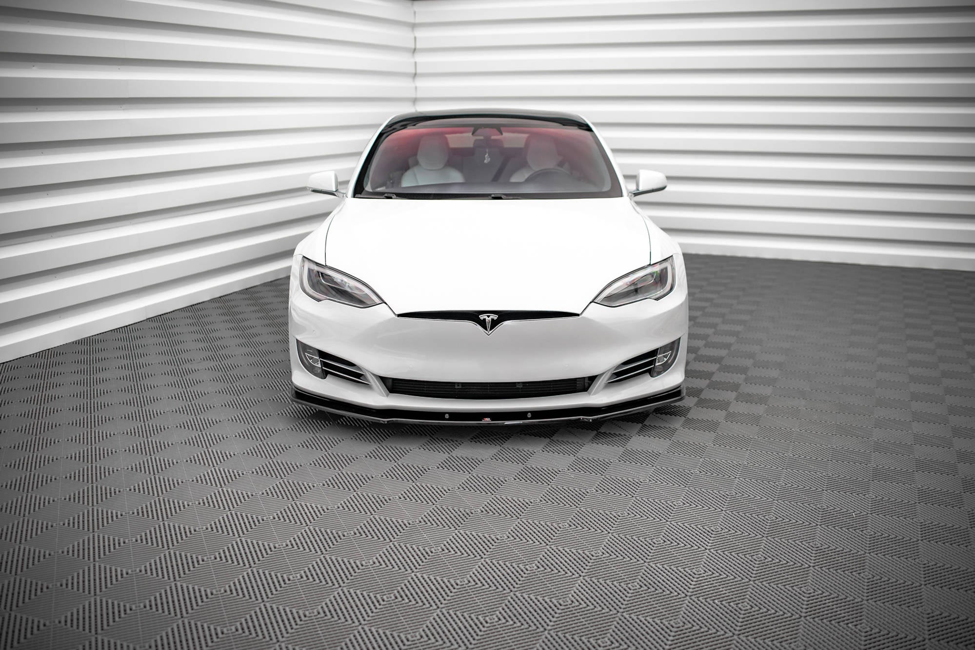 Lip delantero V.1 Tesla Model S Facelift Mk1
