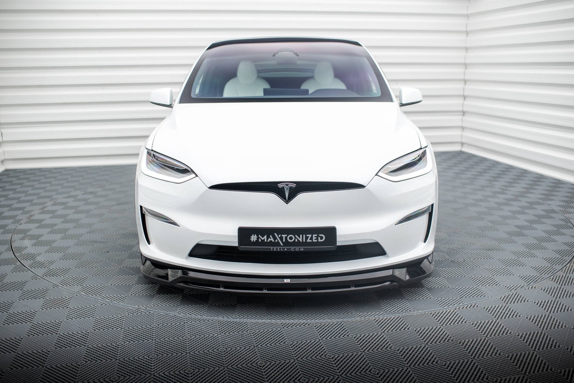 Lip delantero V.1 Tesla Model X Mk1 Facelift