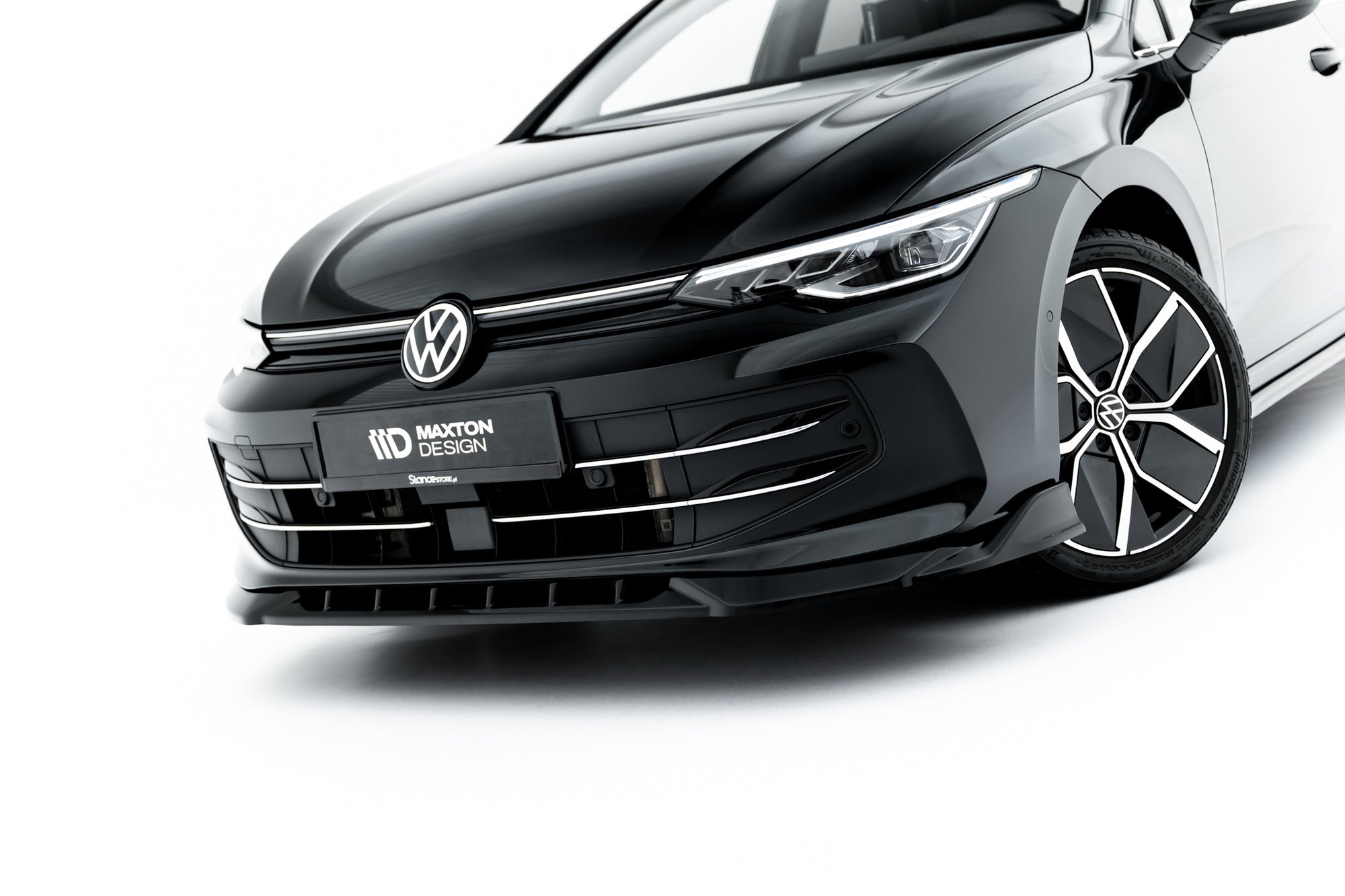 Lip delantero V.1 Volkswagen Golf Hatchback Mk8 Facelift