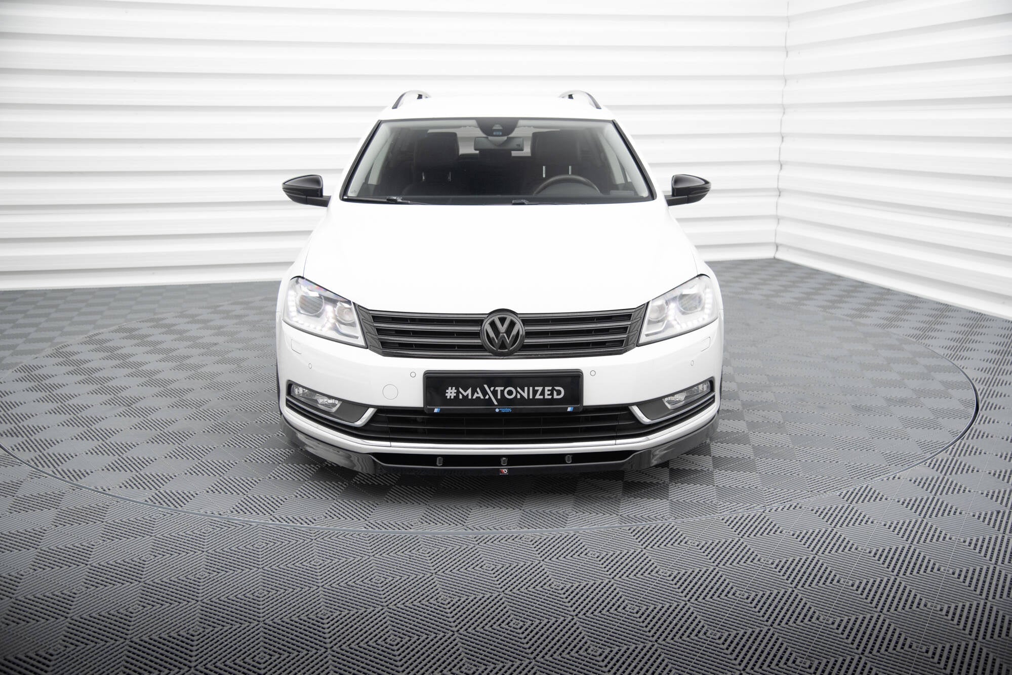 Lip delantero V.1 Volkswagen Passat B7 Sedán / Variant 2010-2014