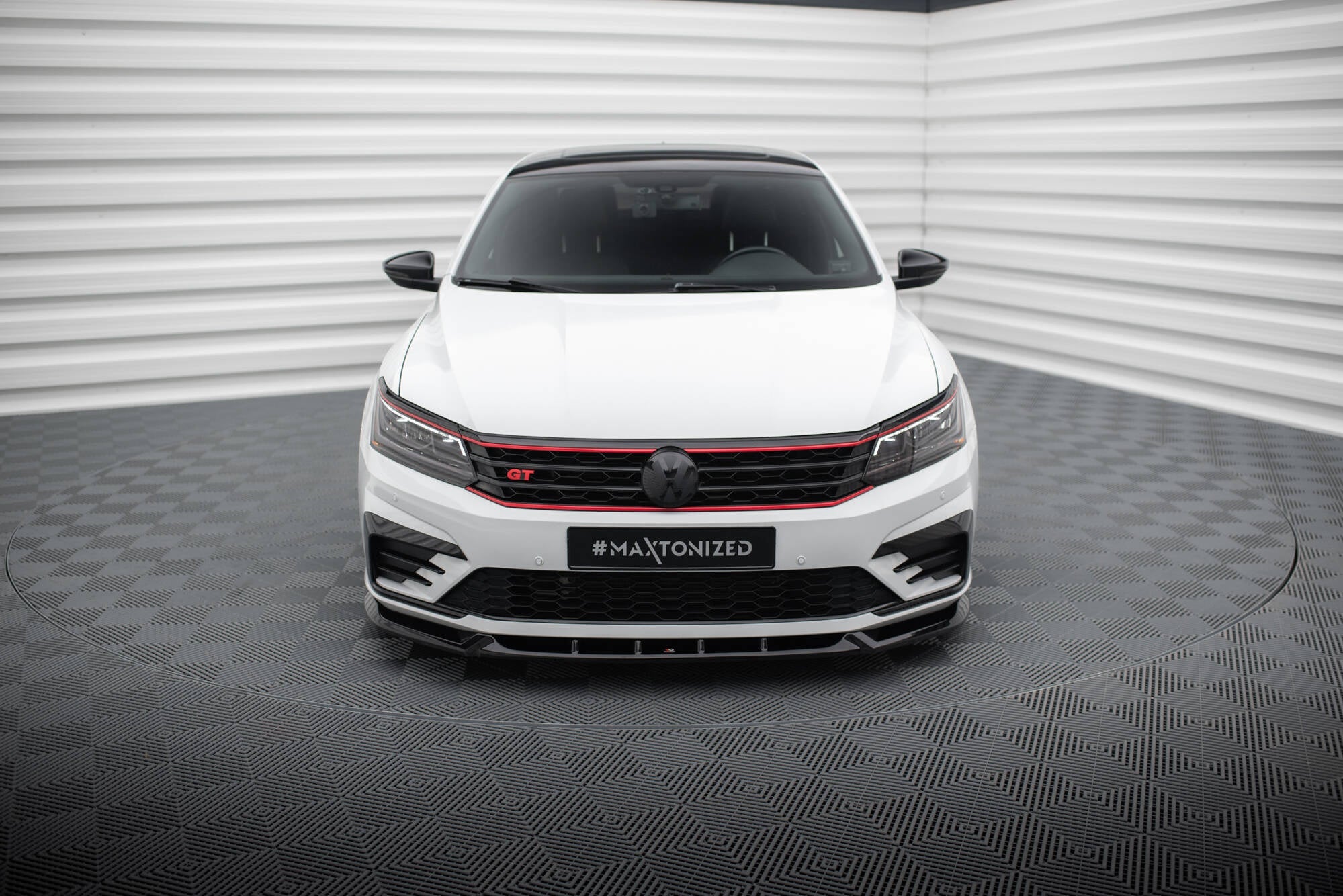 Lip delantero V.1 Volkswagen Passat GT B8 Facelift USA