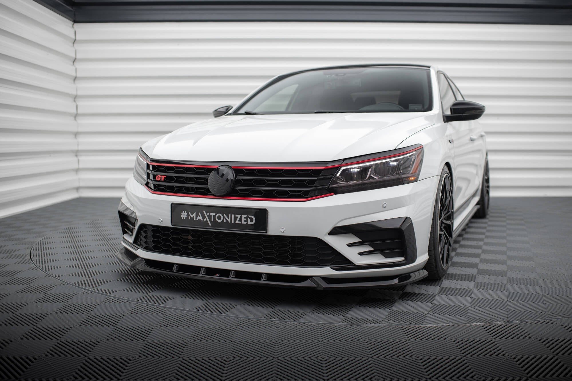 Lip delantero V.1 Volkswagen Passat GT B8 Facelift USA