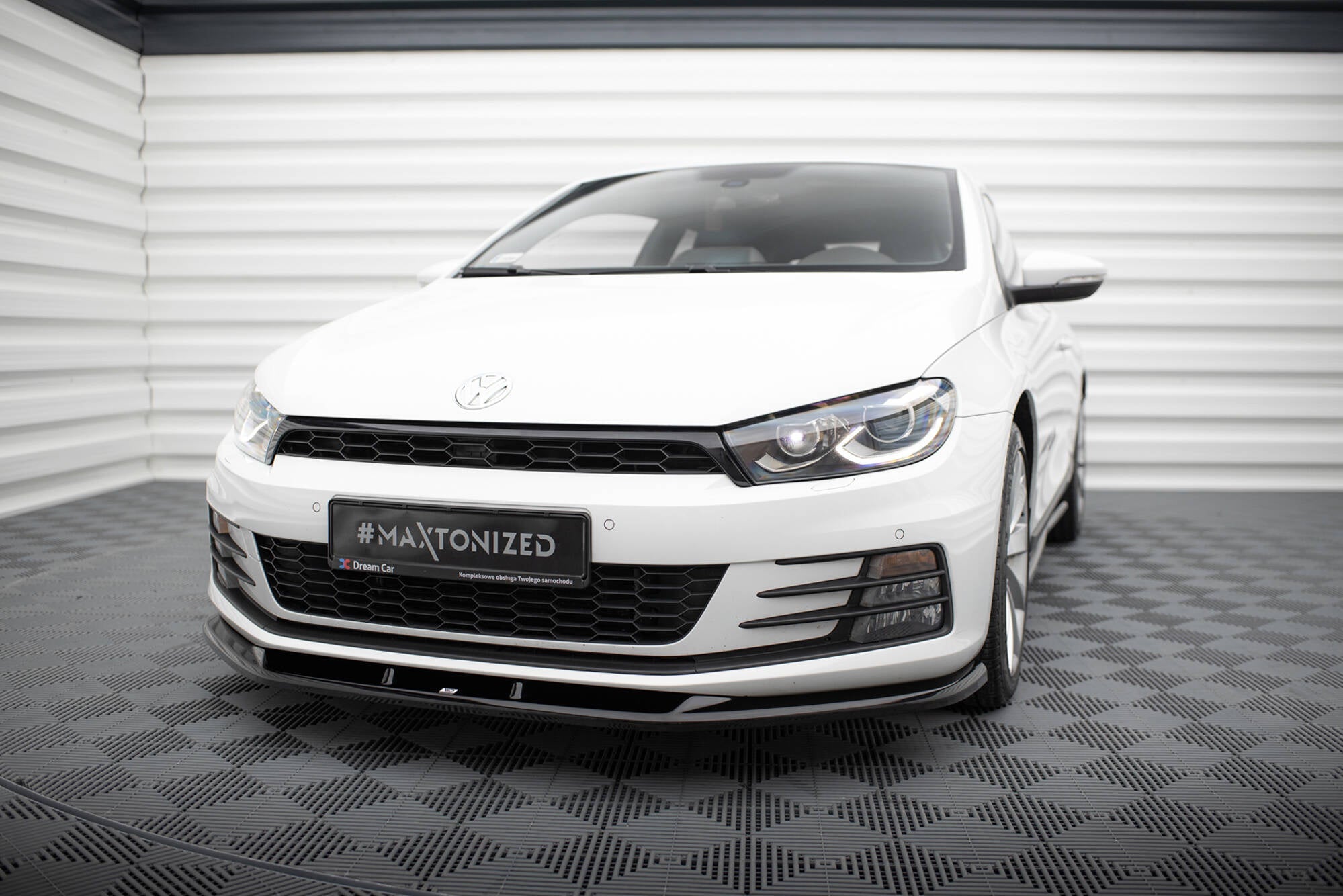 Lip delantero V.1 Volkswagen Scirocco Mk3 Facelift