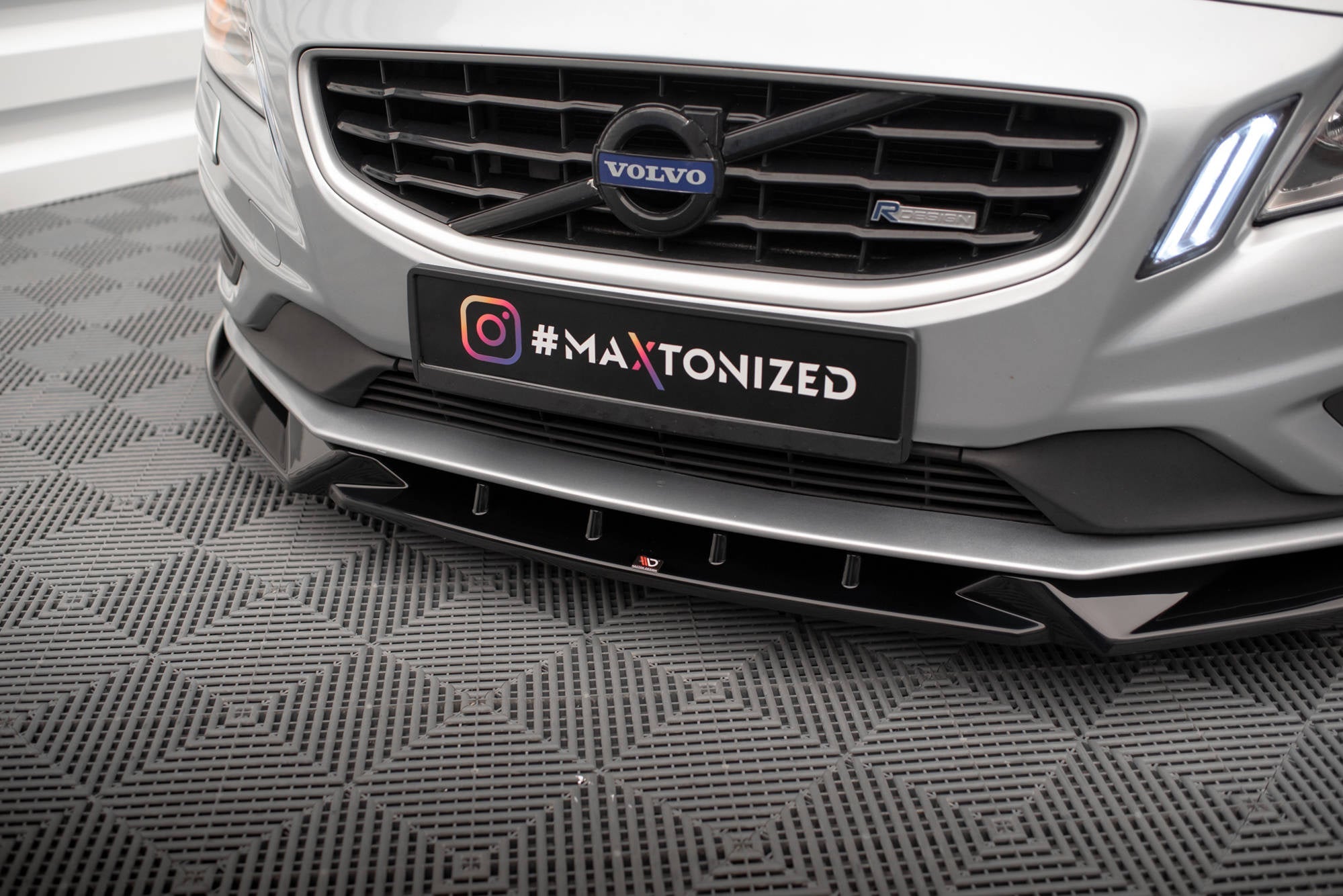 Lip delantero V.1 Volvo S60 R-Design Mk2