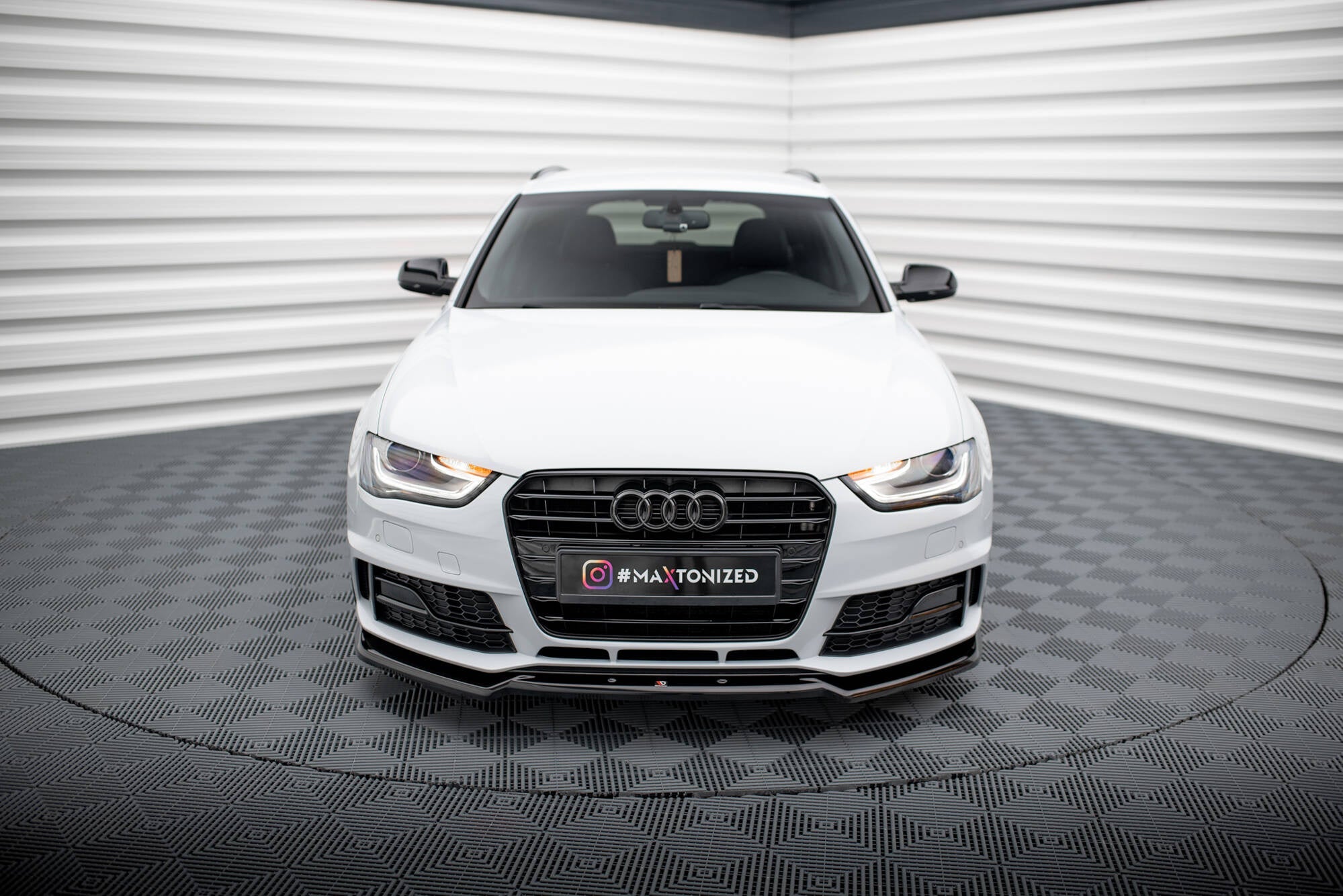 Lip delantero V.2 Audi A4 Competition B8 Facelift