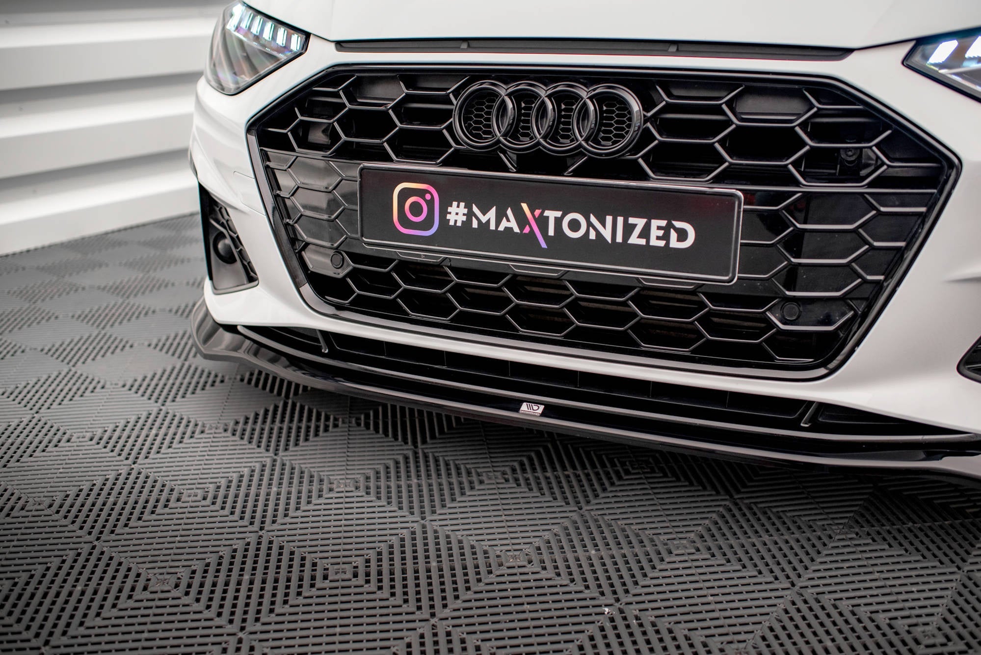 Lip delantero V.2 Audi A4 S-Line / S4 B9 Facelift