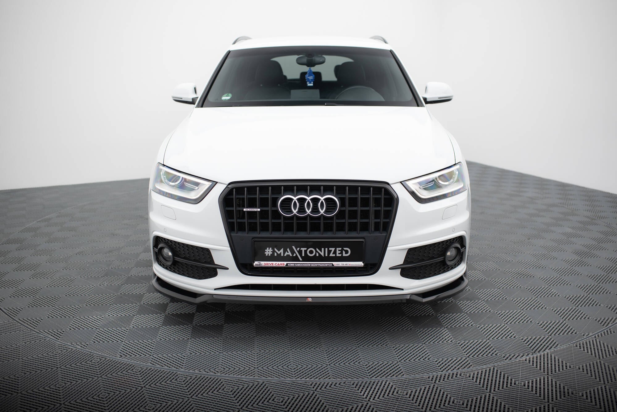 Lip delantero V.2 Audi Q3 S-line 8U