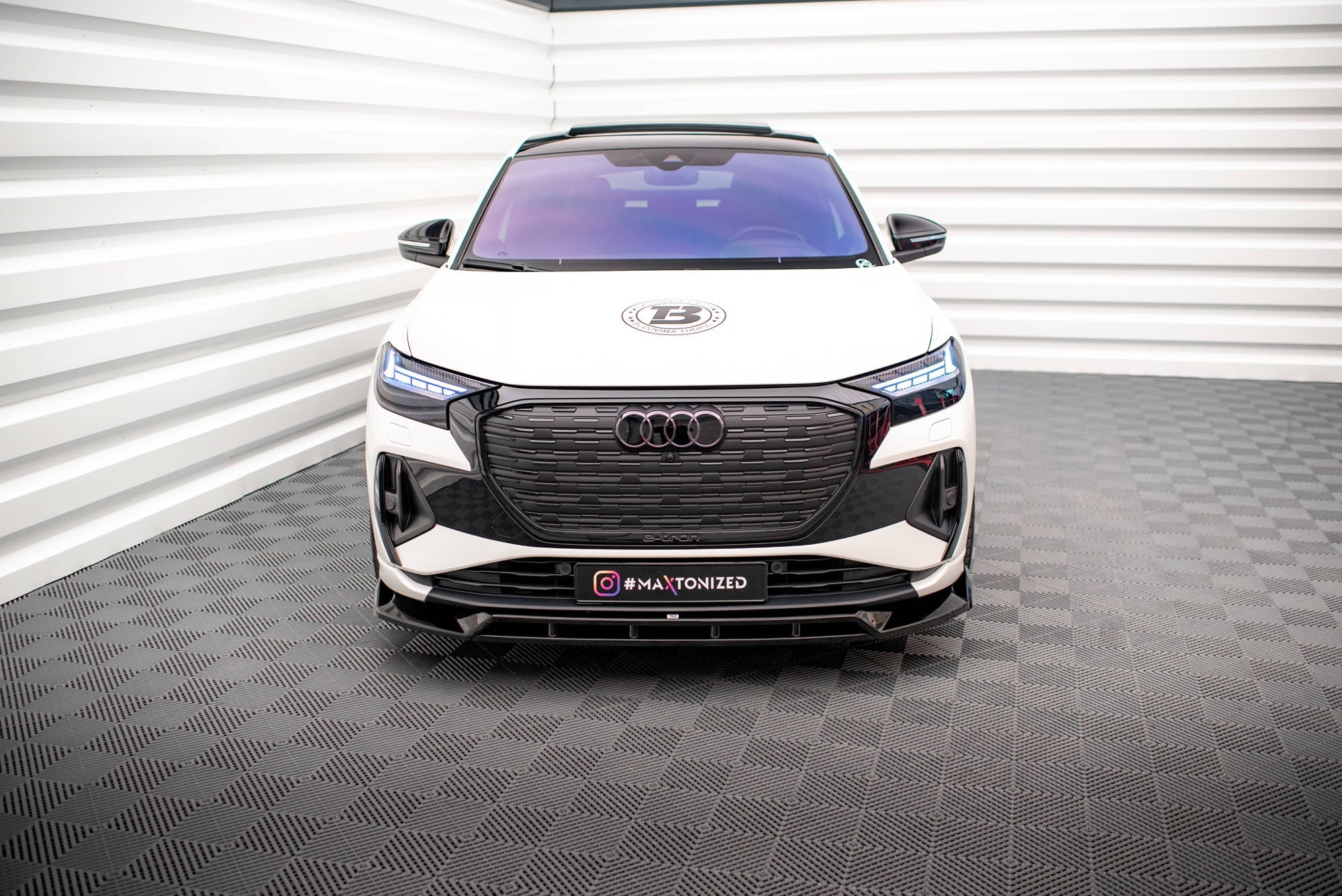 Lip delantero V.2 Audi Q4 e-tron Sportback S-line Mk1