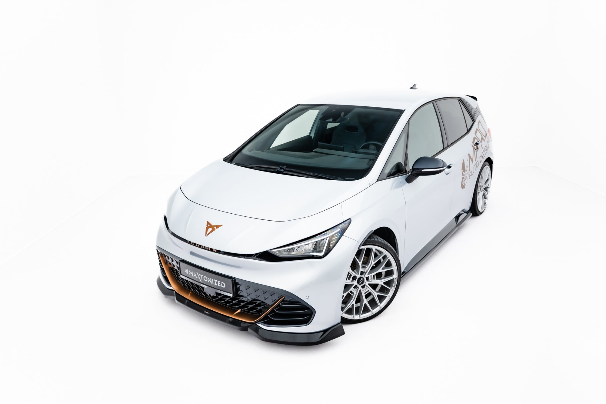 Lip delantero V.2 Cupra Born Mk1