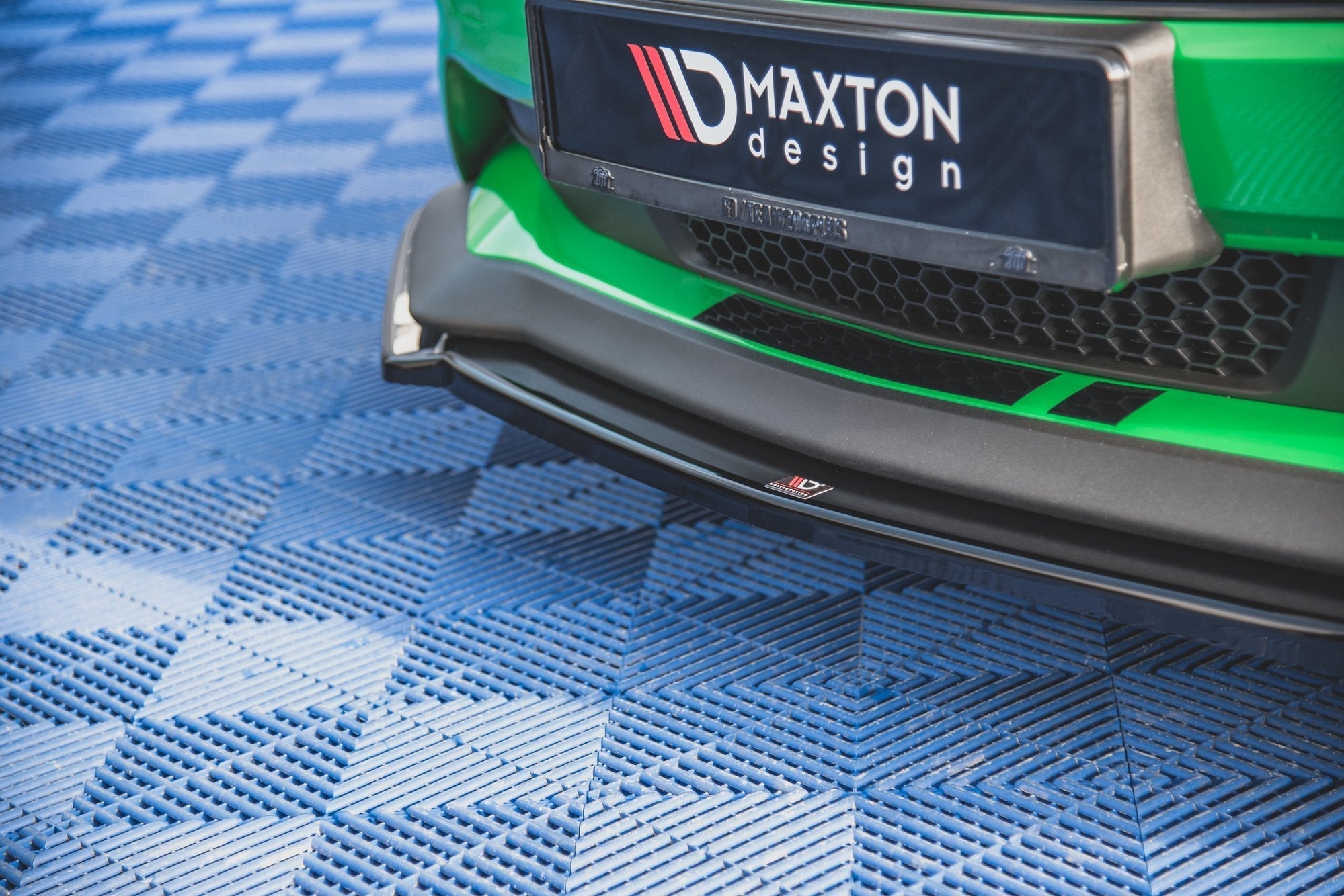 Lip Delantero V.2 + Flaps Ford Mustang GT Mk6 Facelift