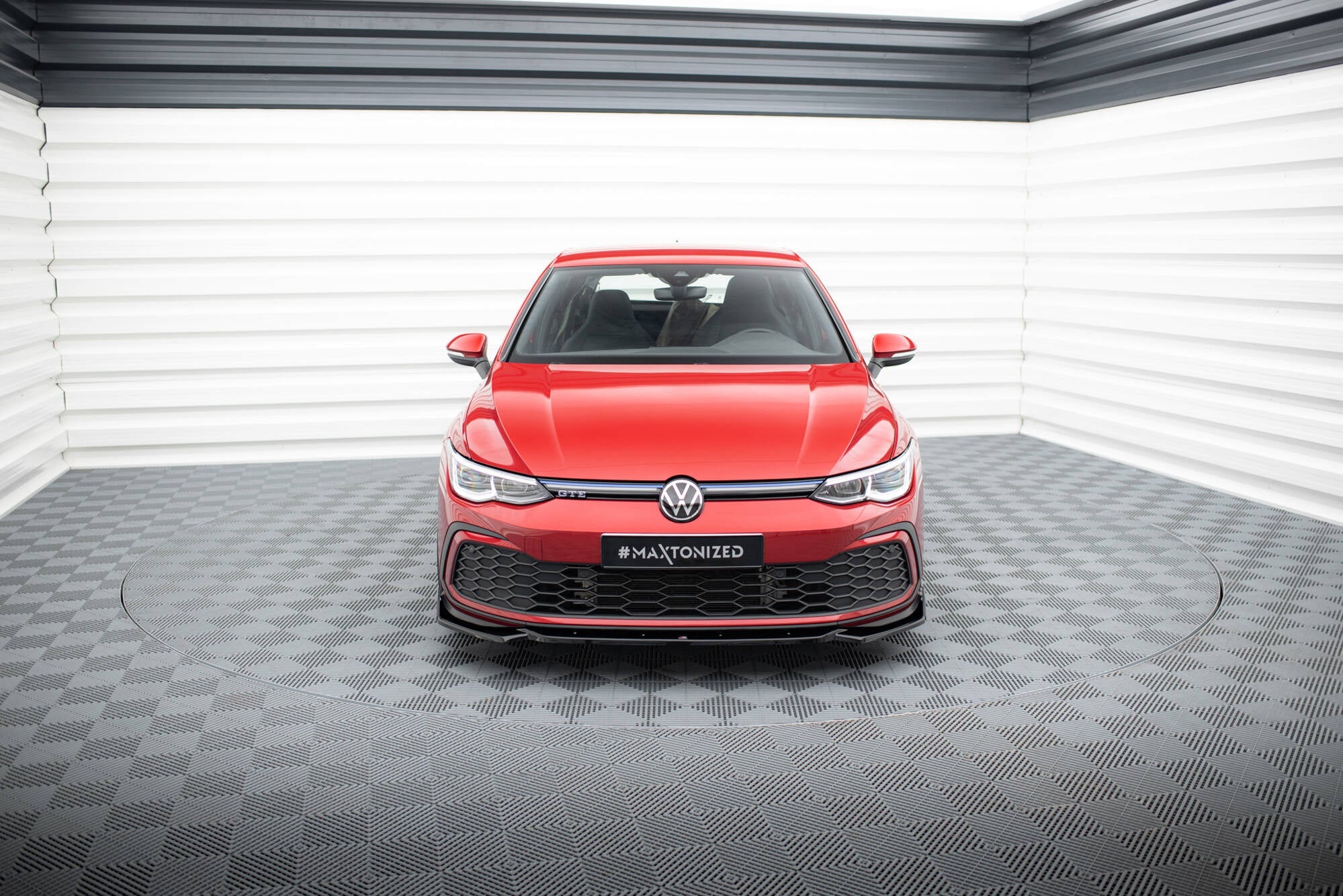 Lip Delantero V.2 + Flaps Volkswagen Golf GTI / GTE / GTD / R-Line Mk8