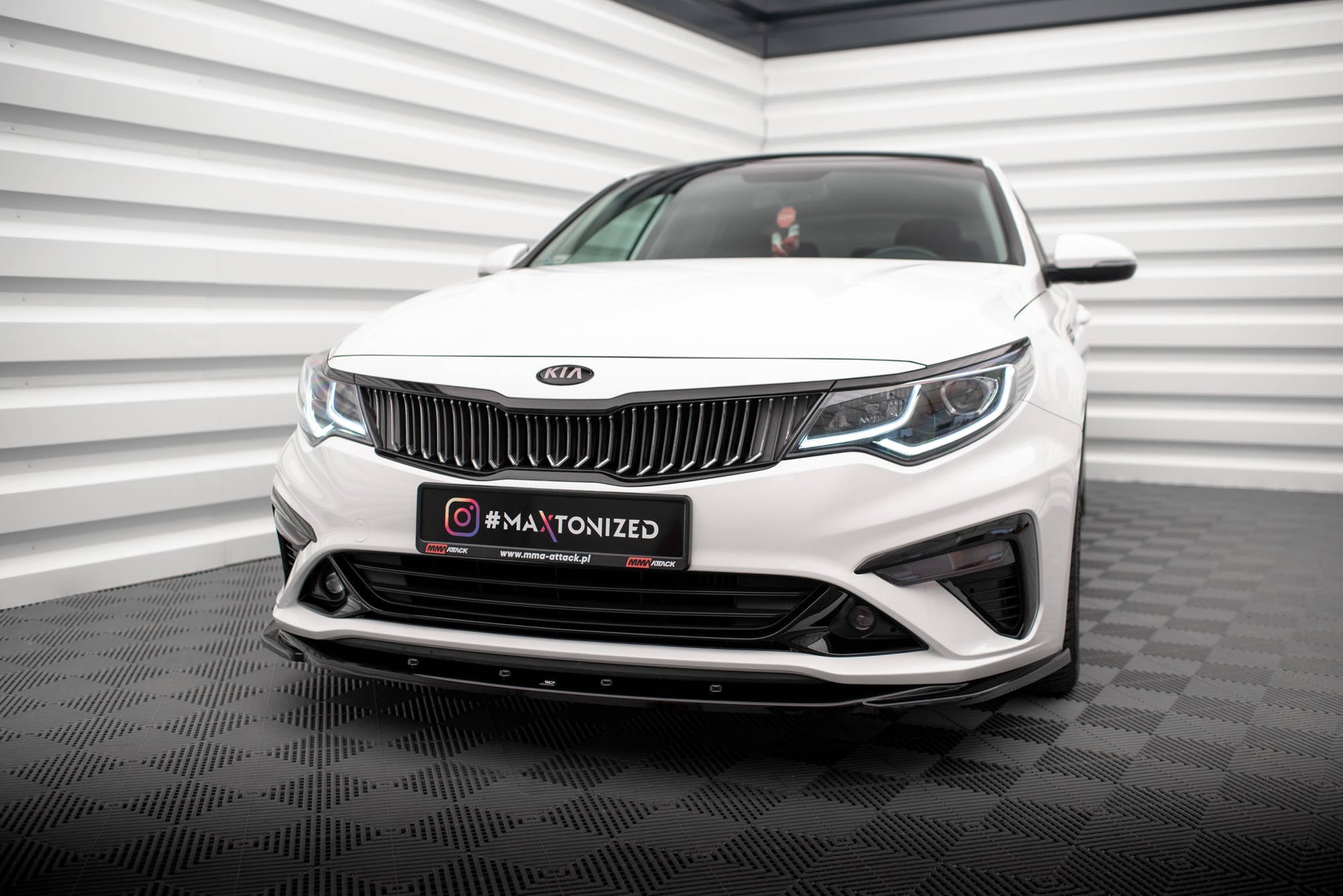 Lip delantero V.2 Kia Optima Mk4 Facelift