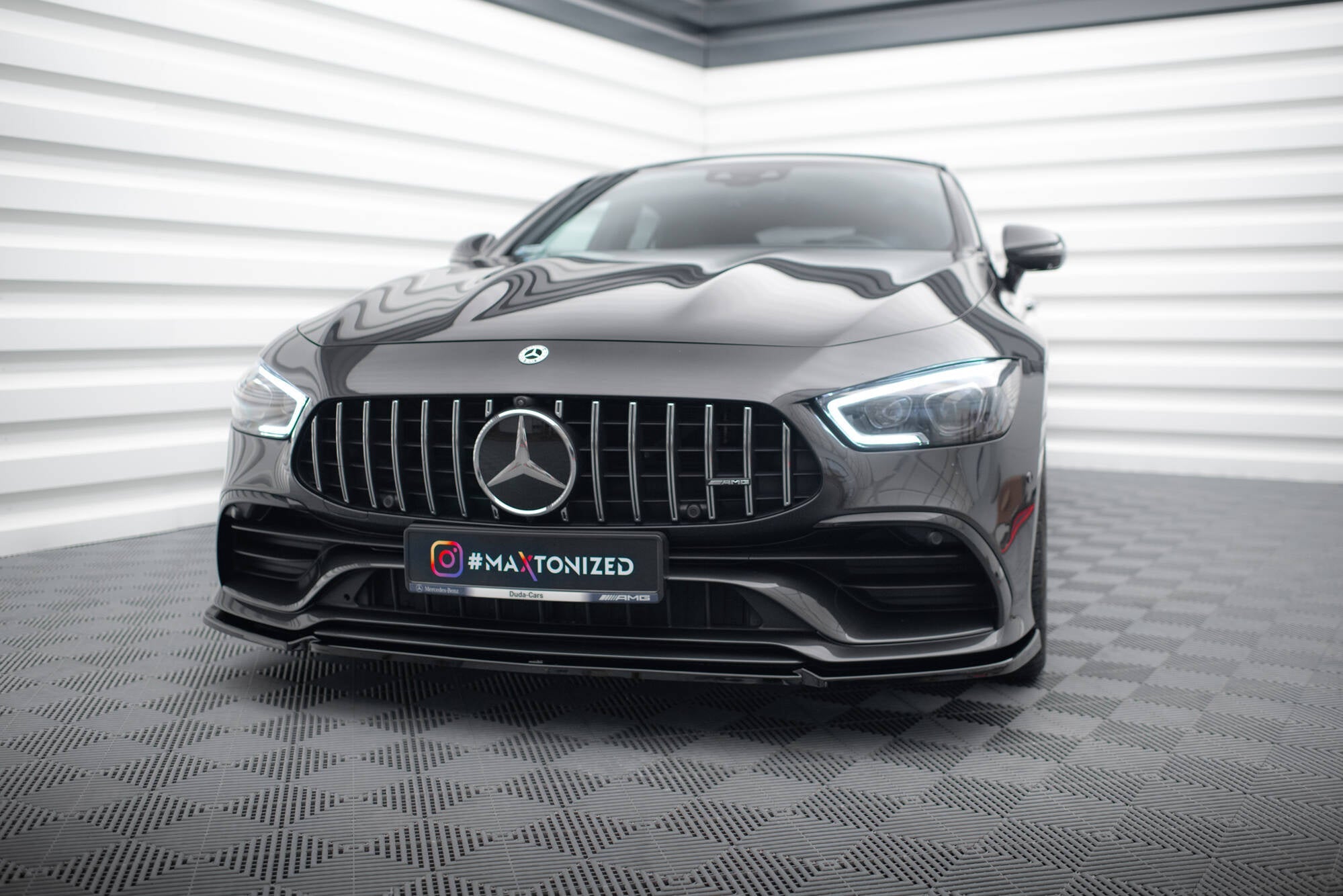 Lip delantero V.2 Mercedes-AMG GT 53 4-Door Coupé X290