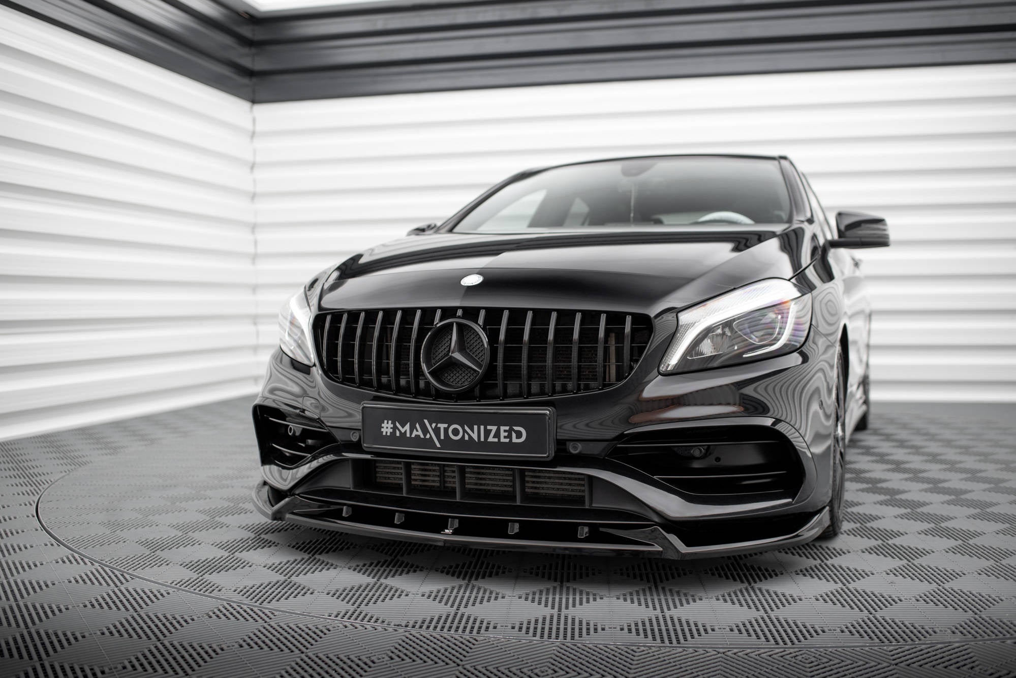 Lip delantero V.2 Mercedes-Benz Clase A AMG-Line W176 Facelift