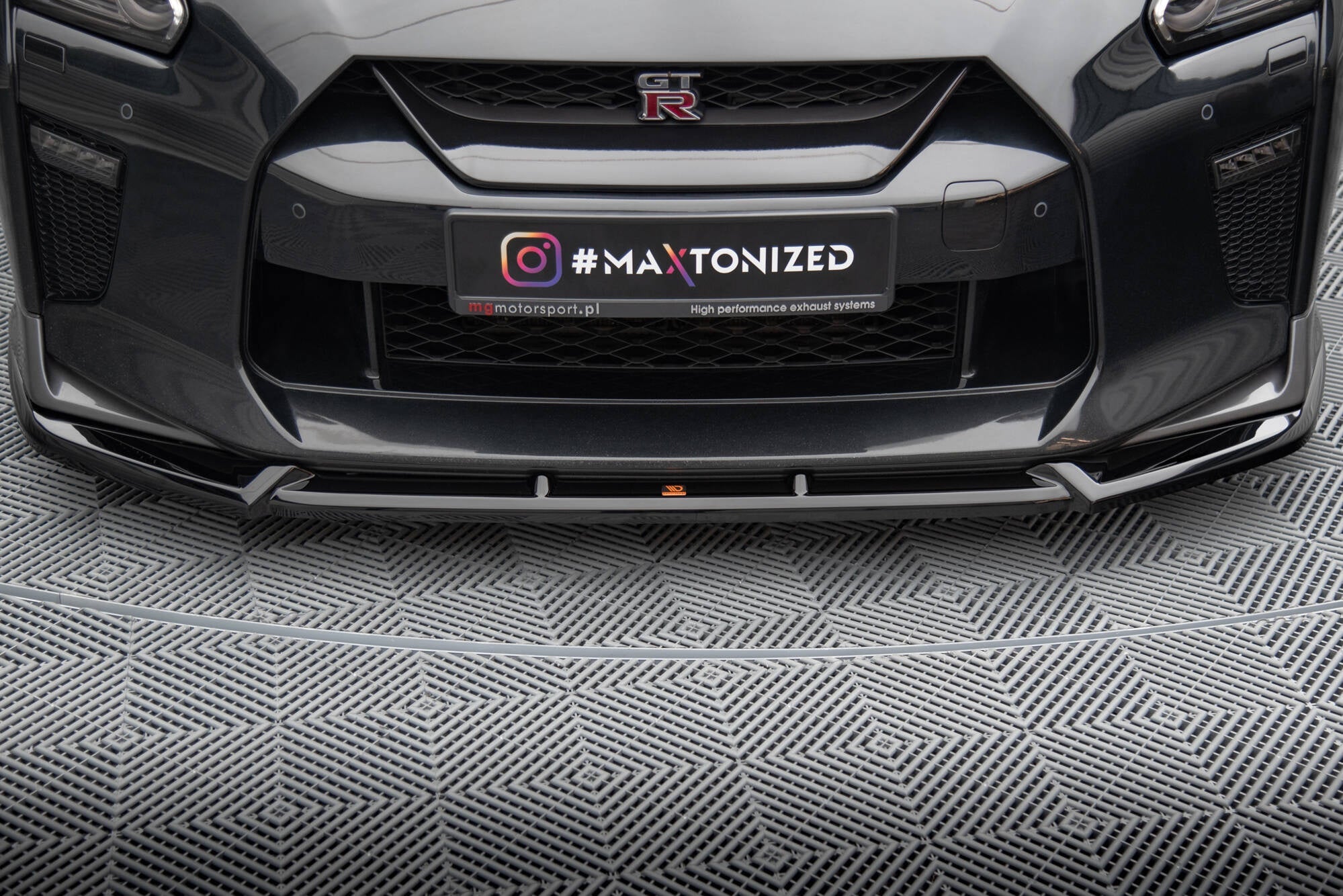 Lip delantero V.2 Nissan GT-R R35 Facelift